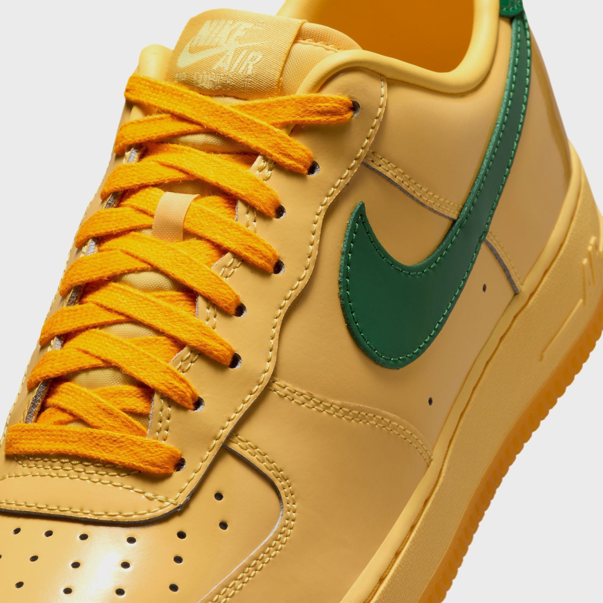 Nike Air Force 1 Low - Topaz Gold / Light Laser Orange