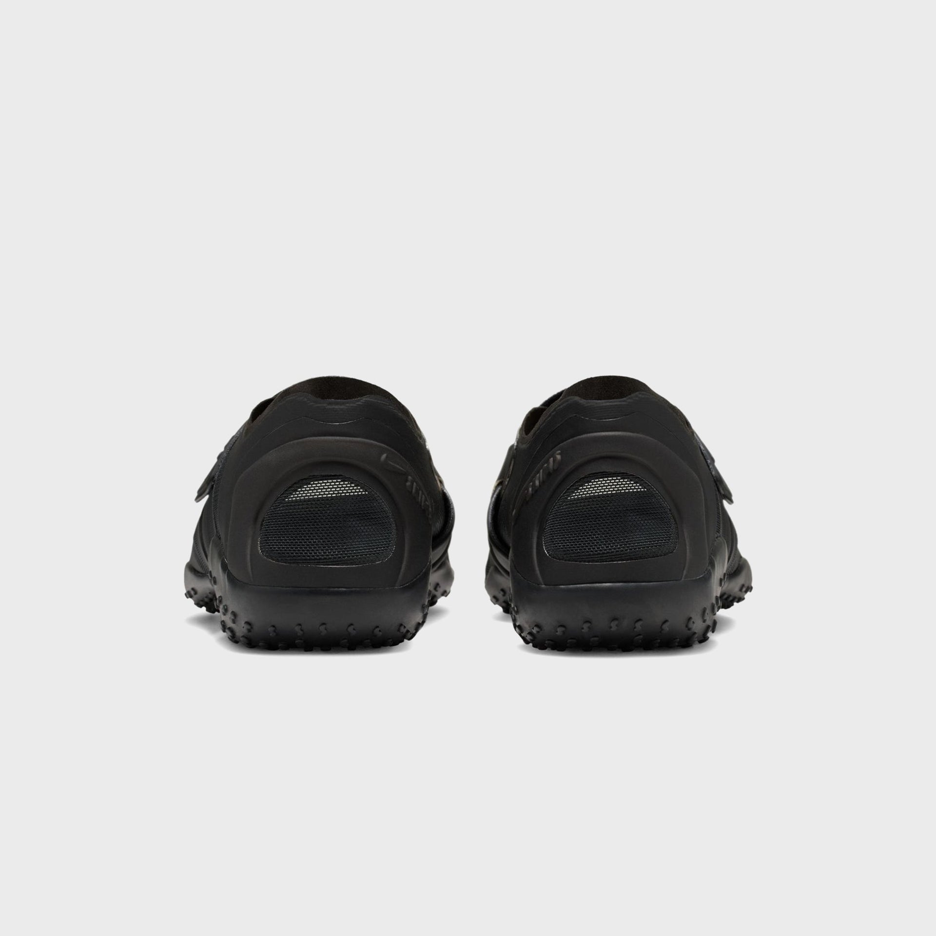 NikeSKIMS WMNS Rift Mesh - Black / Black / Dark Smoke