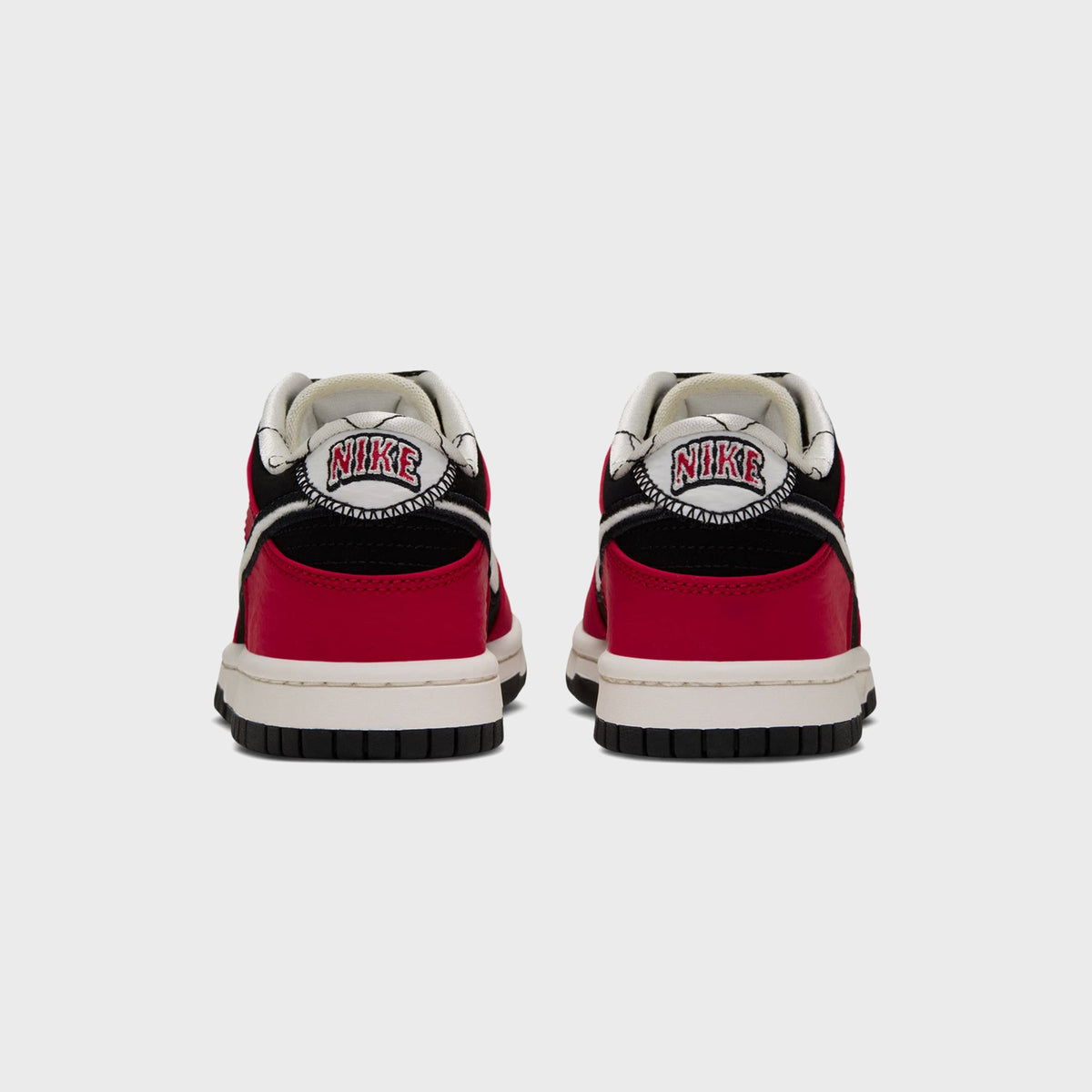 Nike GS Dunk Low Lv8 - Black / University Red / Sail