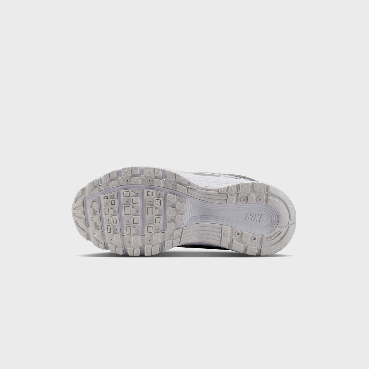 Nike PS P-6000 - White / Metallic Silver