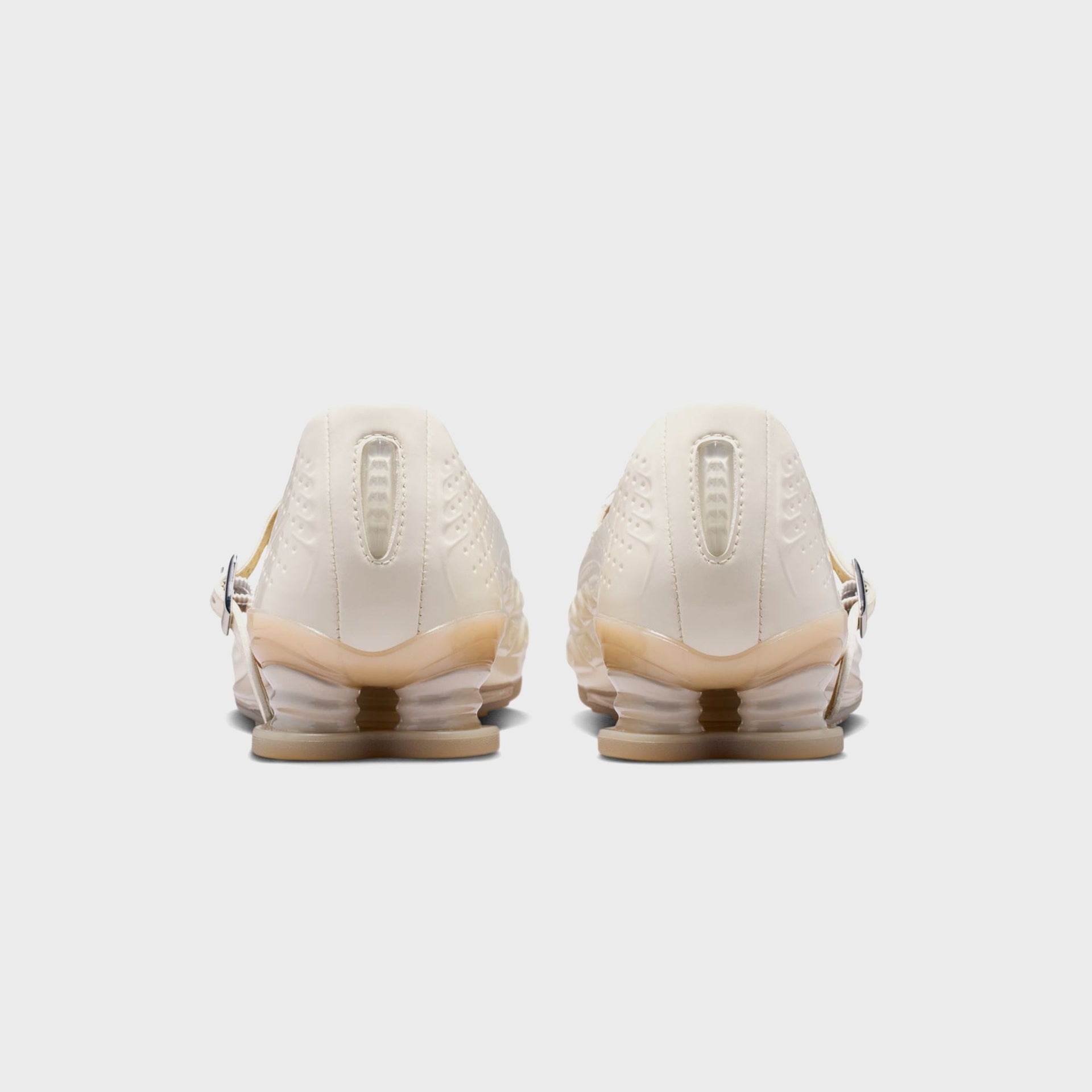 Nike WMNS Shox Z Calistra - Ivory / Pale Ivory / Oatmeal
