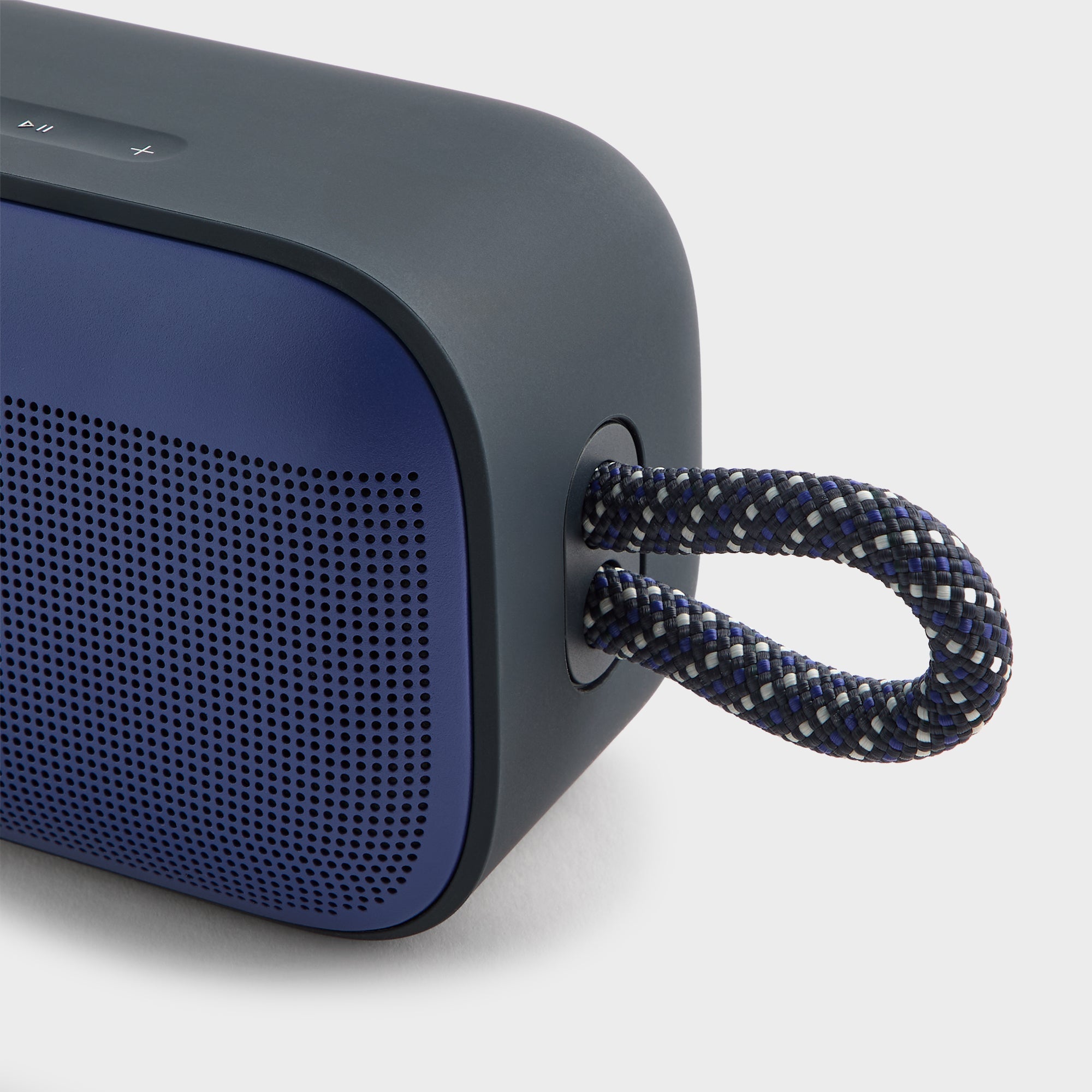 BOSE Sound Link  KITH FOR BOSE ブルー Kithmas for Bose SoundLink Plus Portable Speaker - Nocturnal