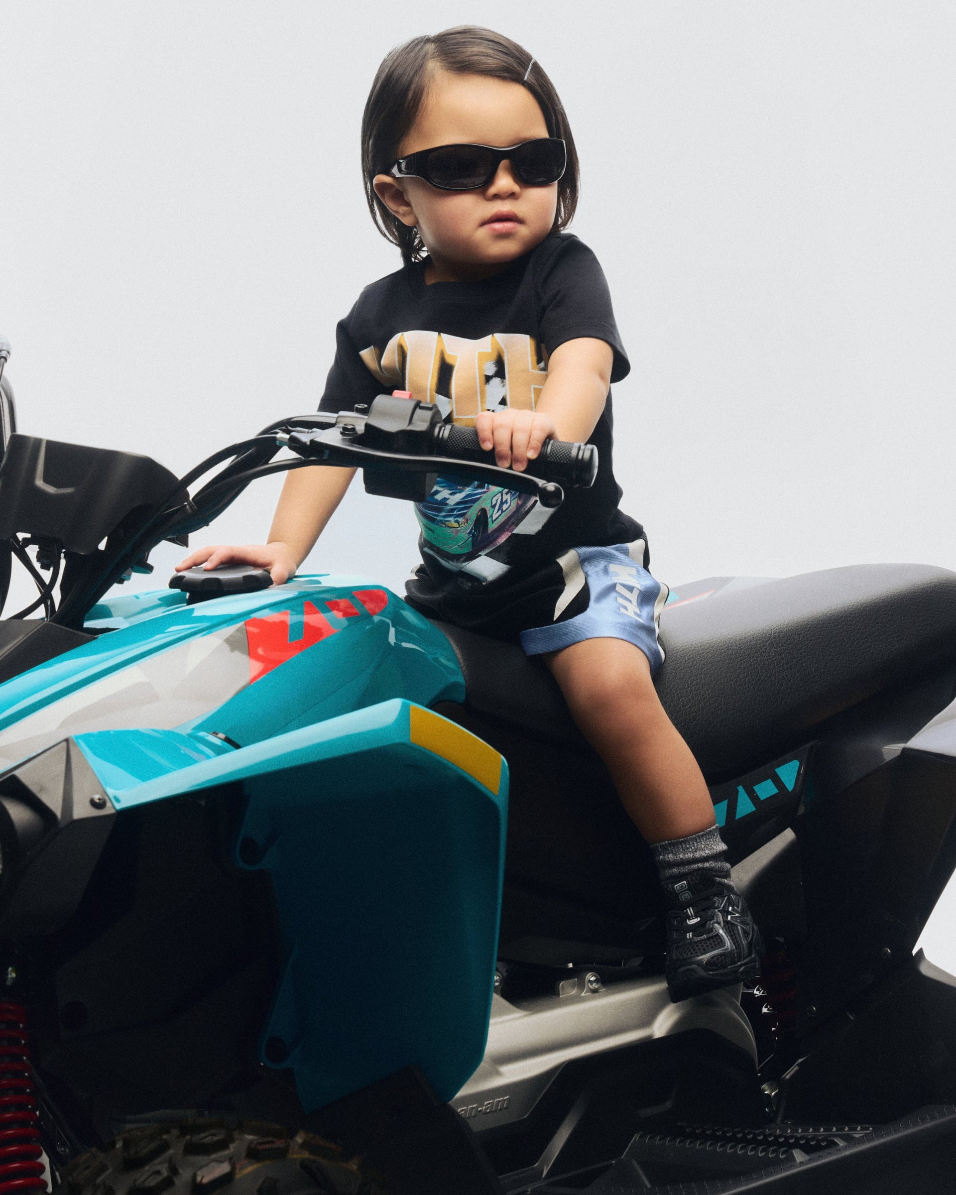 gid://shopify/MediaImage/45192130691348