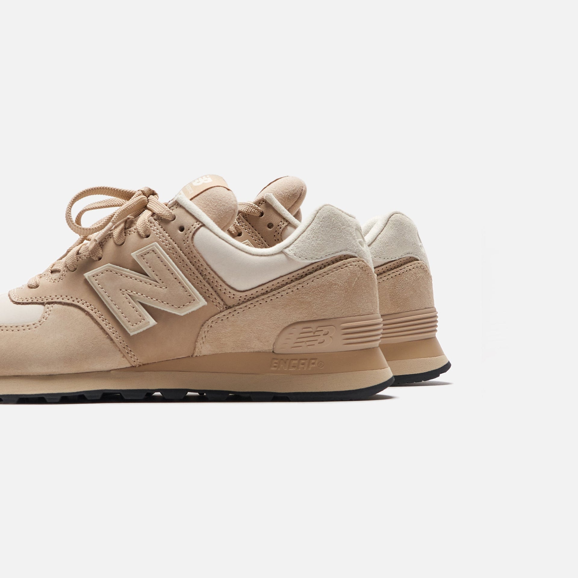 CDG Pocket New Balance x Junya Watanabe 574 Pig Suede Nubuck - Beige