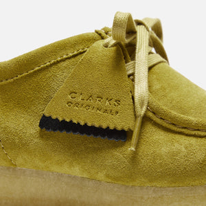 Clarks Wallabee - Mid Green Suede