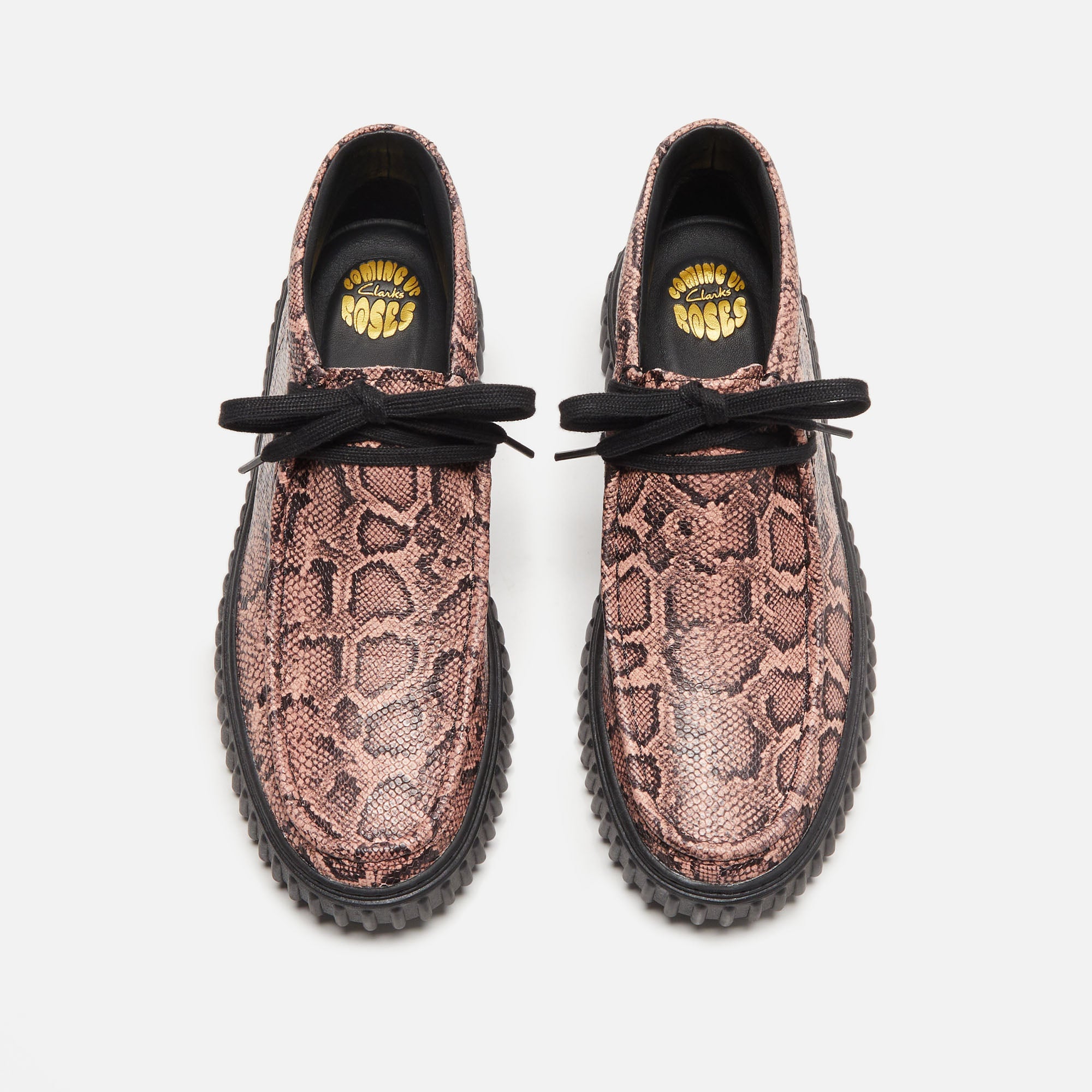 Martine Rose for CLARKS Torhill Hi/シューズ Clarks x Martine Rose Torhill Hi - Pink Snake – Kith Europe