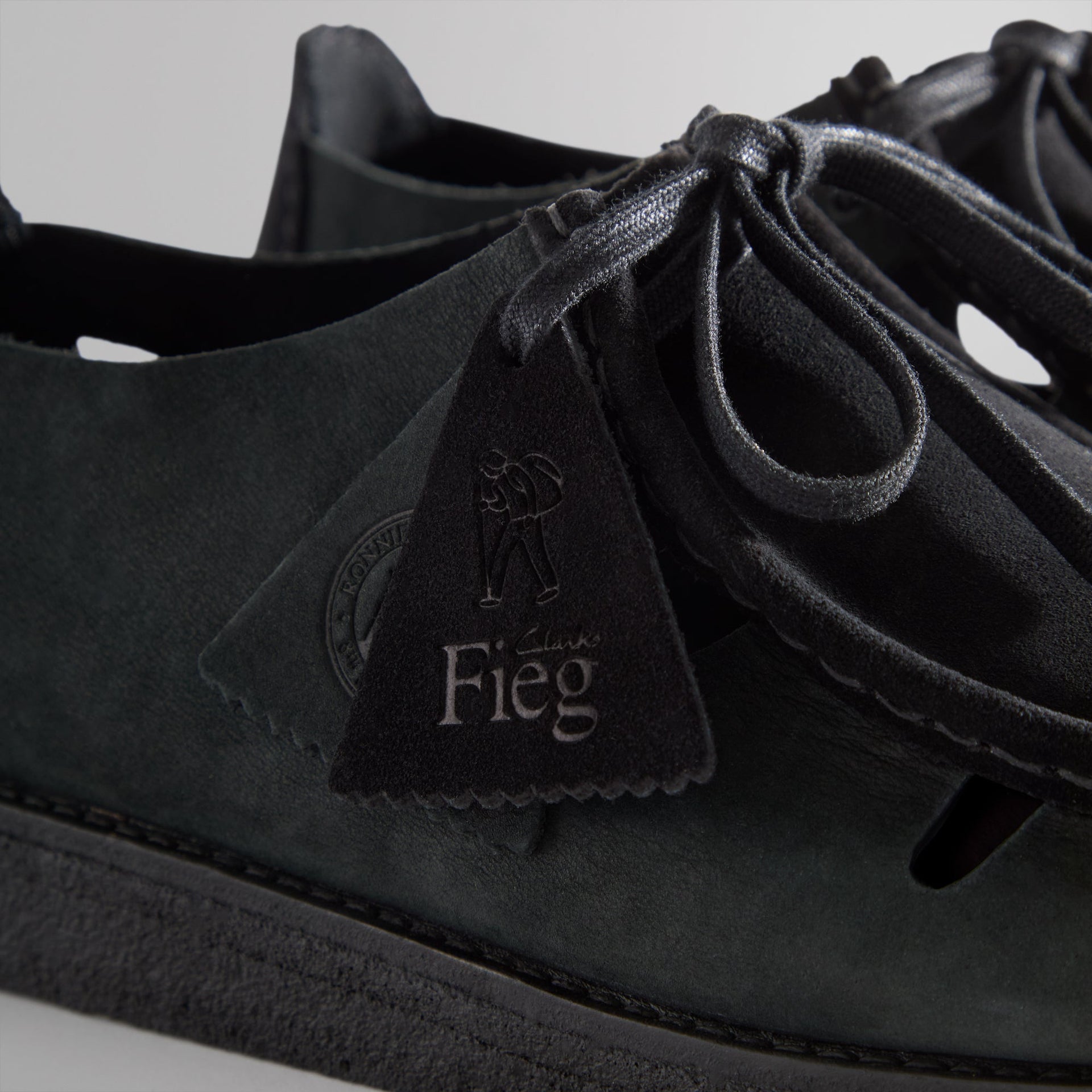 8th St by Ronnie Fieg for Clarks Originals Brixham - Black