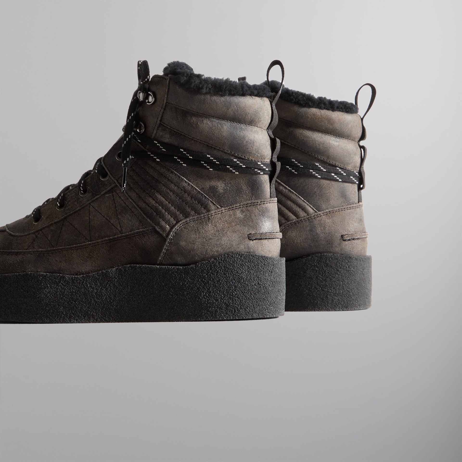 8th St by Ronnie Fieg for Clarks Originals Rushden Boot - Smoke Grey