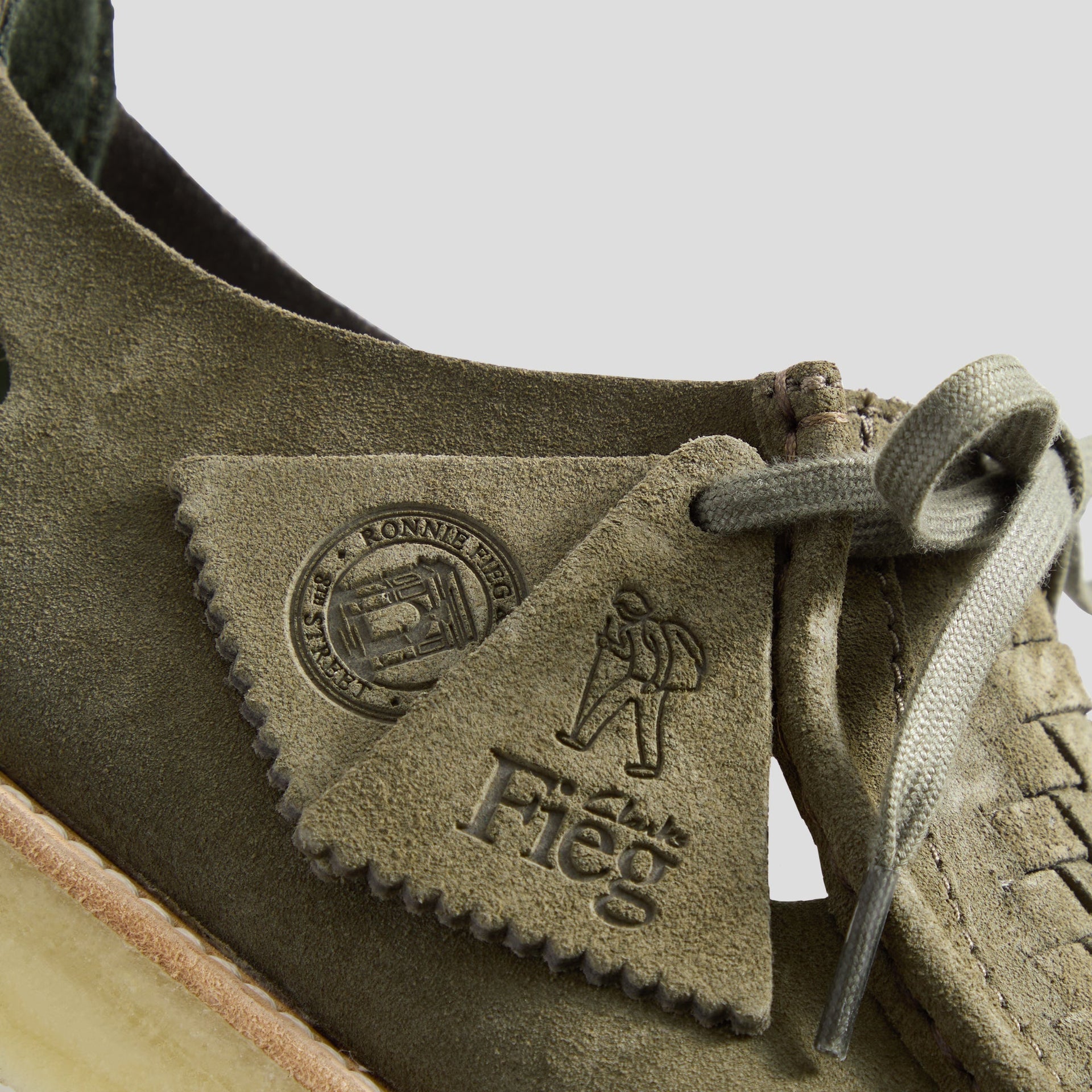 8th St by Ronnie Fieg for Clarks Originals Brixham - Olive Combi PH
