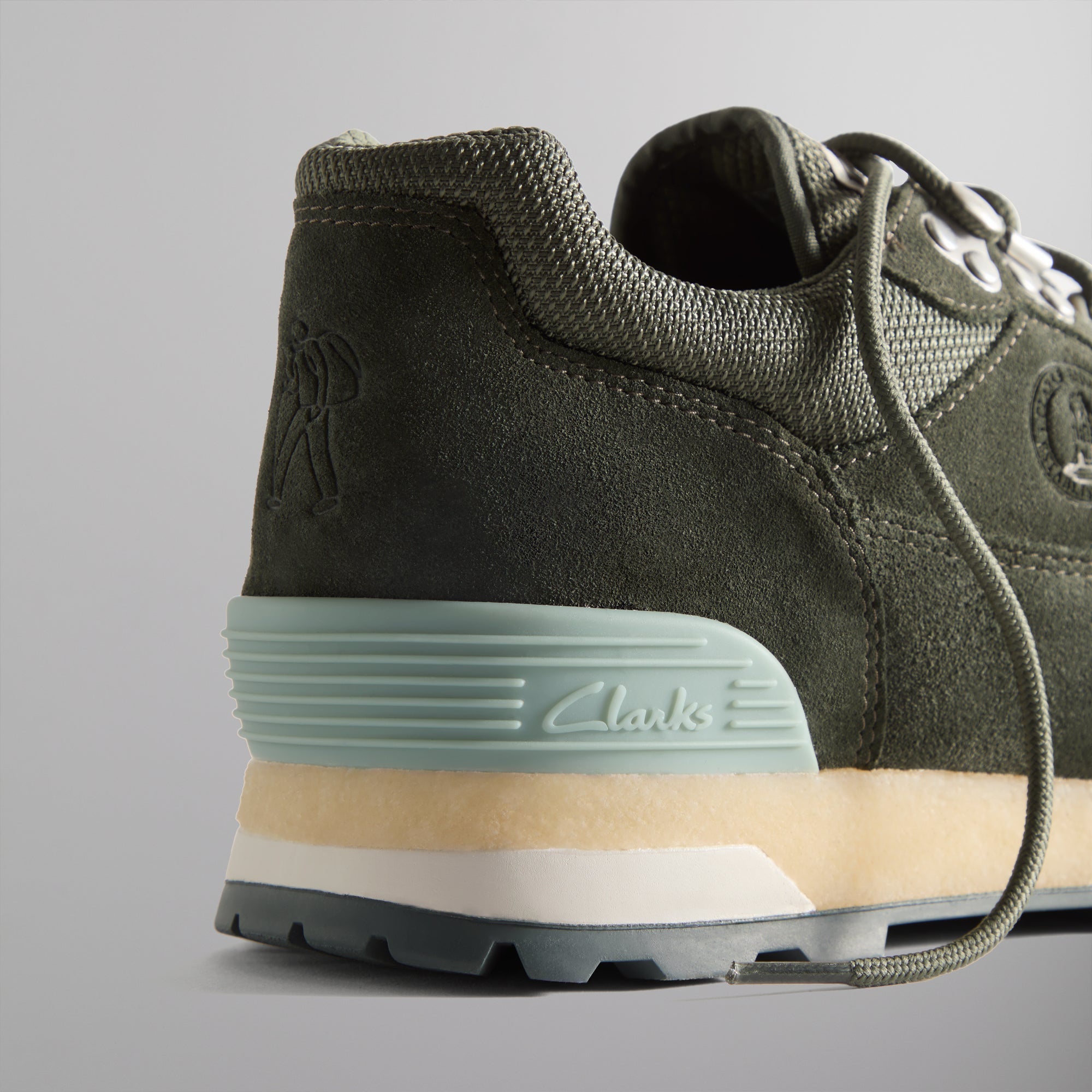 8th St by Ronnie Fieg for Clarks Originals Laddow - Dark