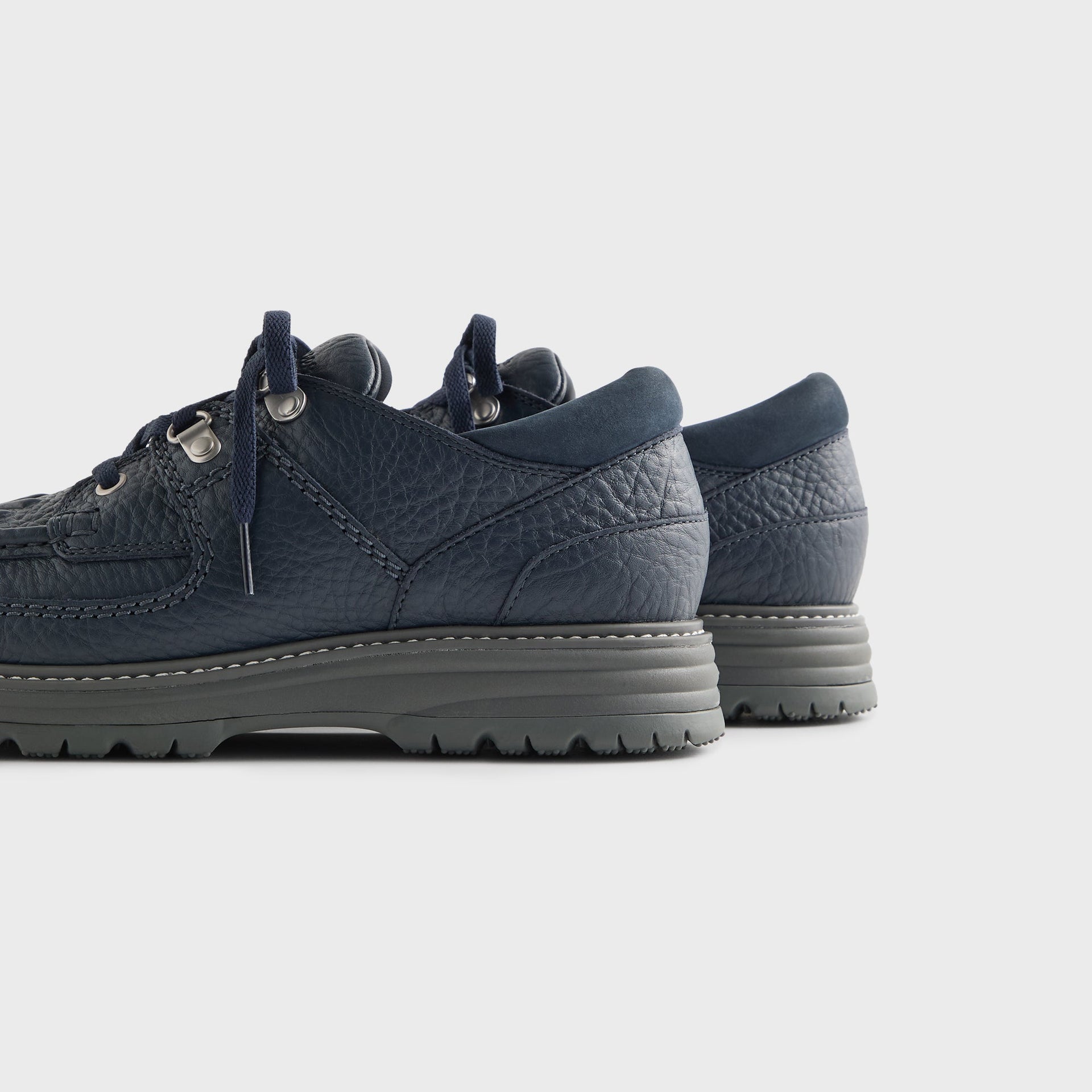8th St by Ronnie Fieg for Clarks Originals & the New York Yankees Sunderland - Navy - PH