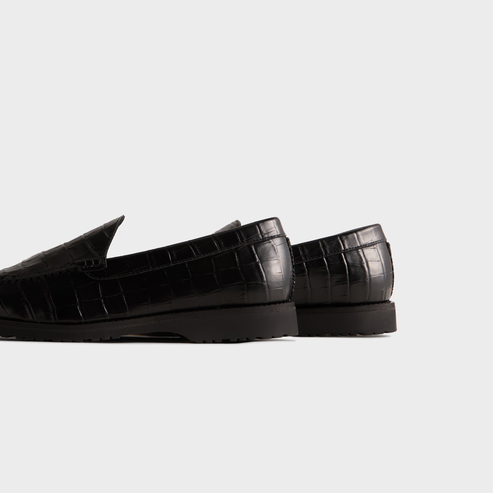 8th St by Ronnie Fieg for Clarks Originals Bristol Loafer - Black