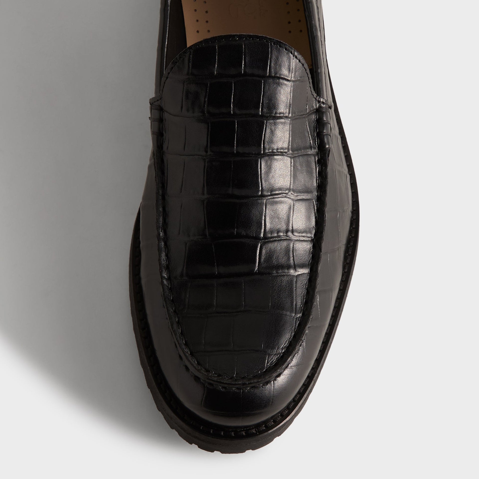 8th St by Ronnie Fieg for Clarks Originals Bristol Loafer - Black Croc