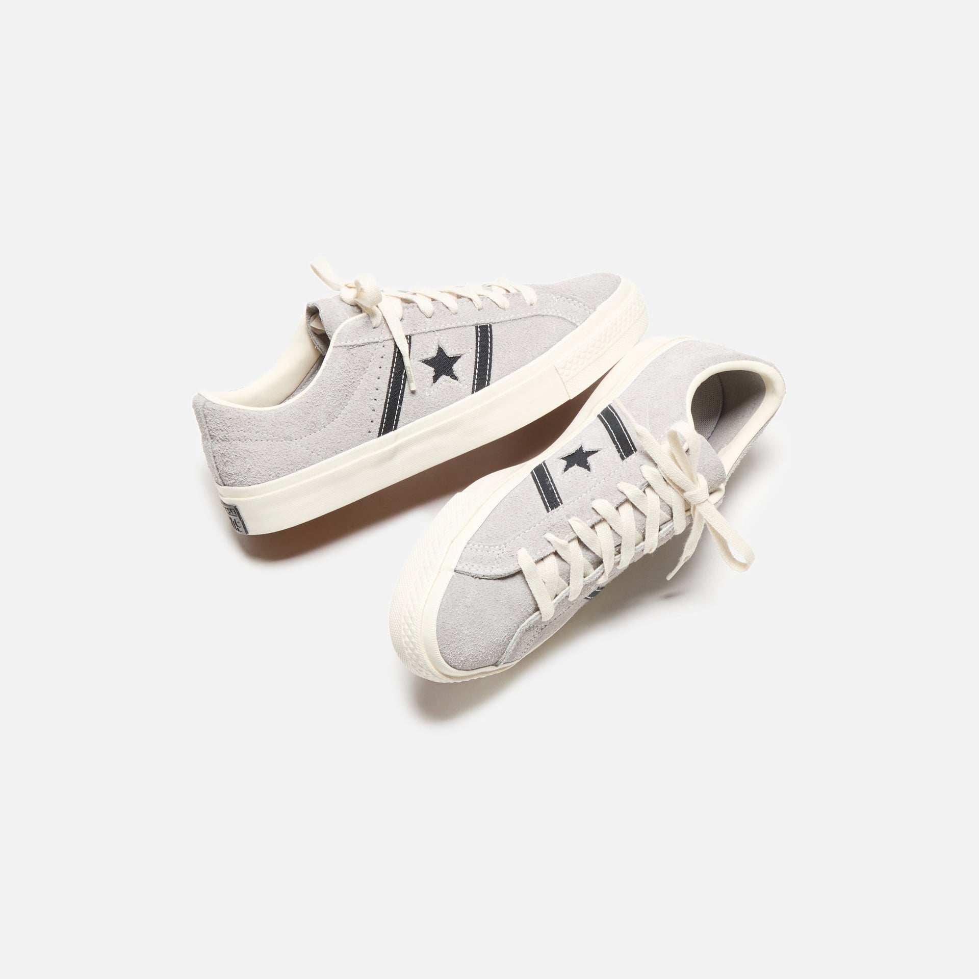 Converse One Star Academy Pro - Totally Neutral / Egret