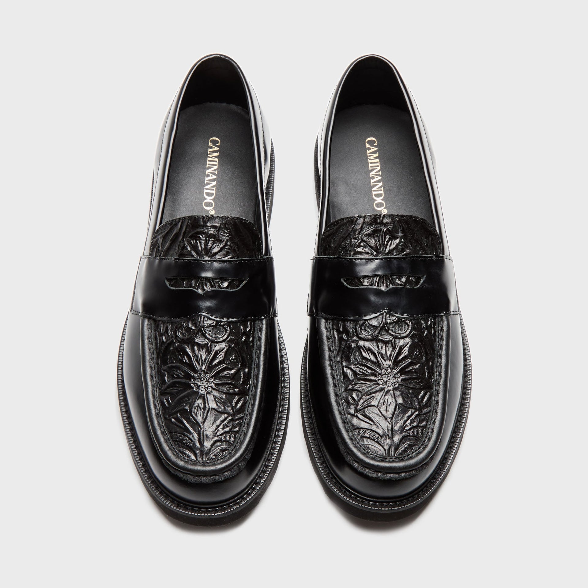 Caminando Dais Loafer - Black Deboss