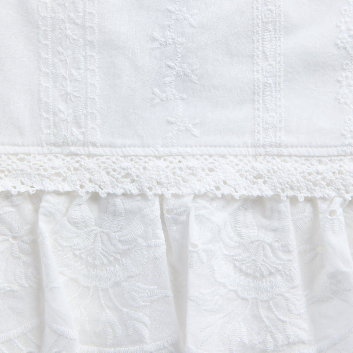 GUIZIO Aylin Mini Skirt - White