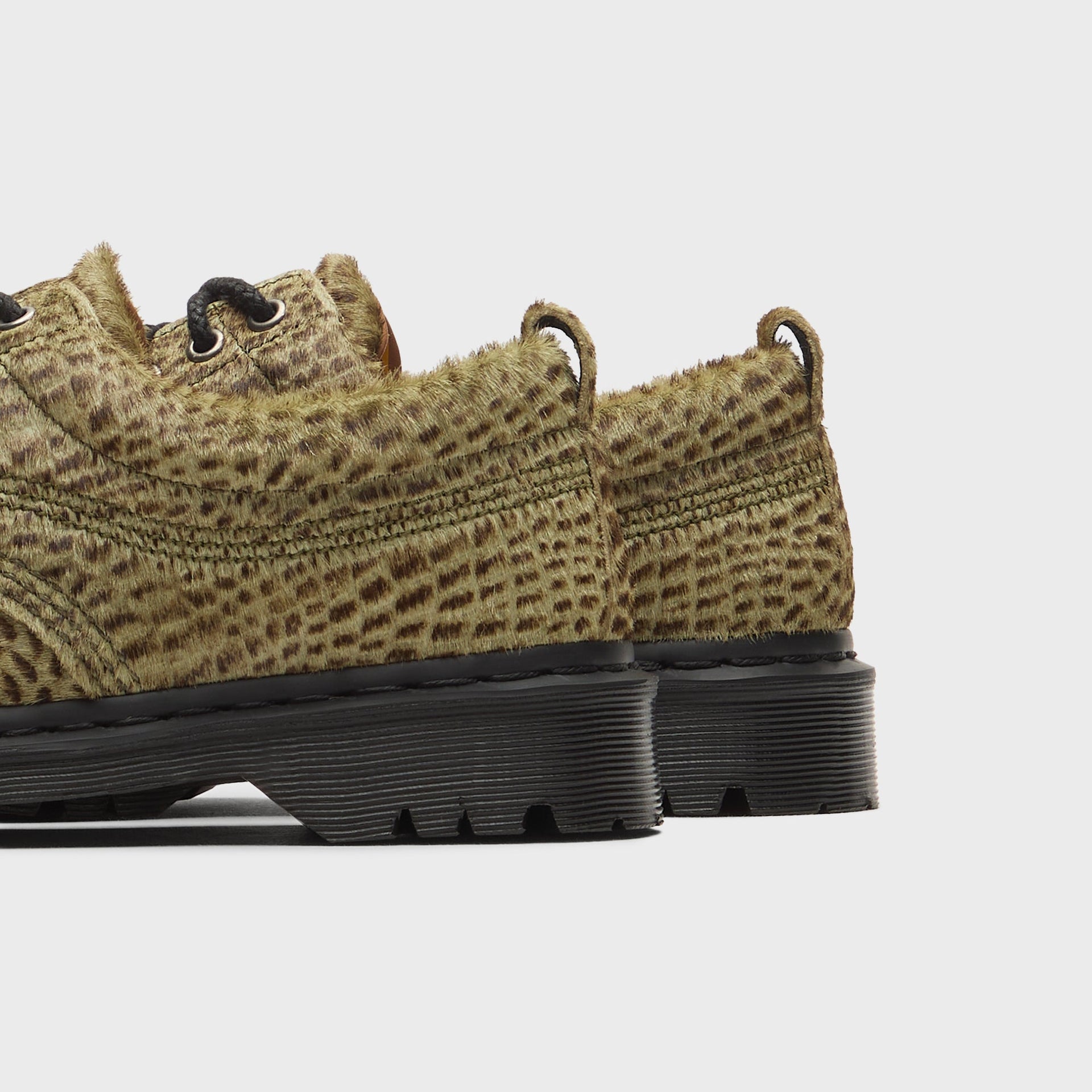 Dr. Martens Lowell Hair On Leather Moc Toe - Olive Green / Pebble Emboss