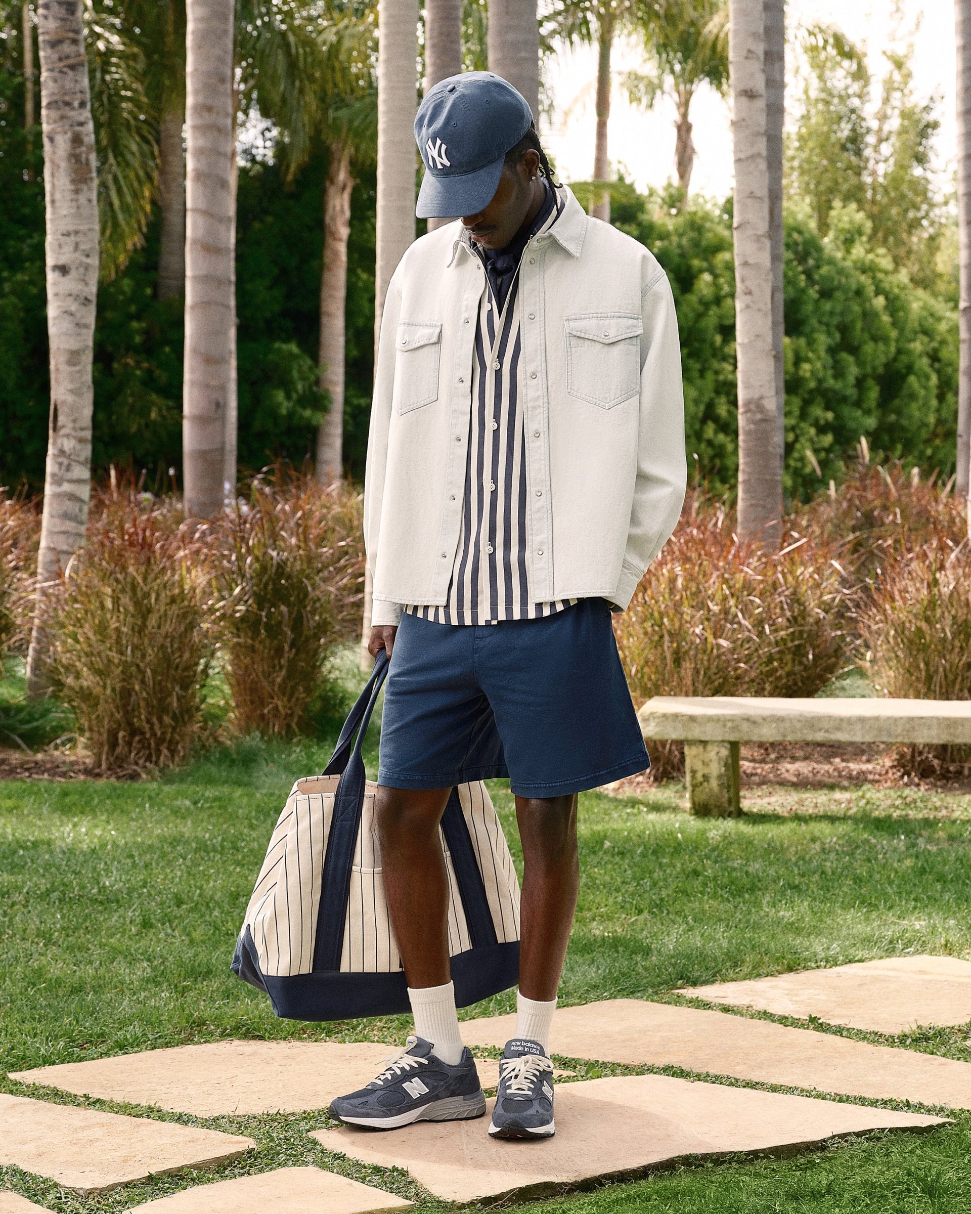 gid://shopify/MediaImage/45735061651732