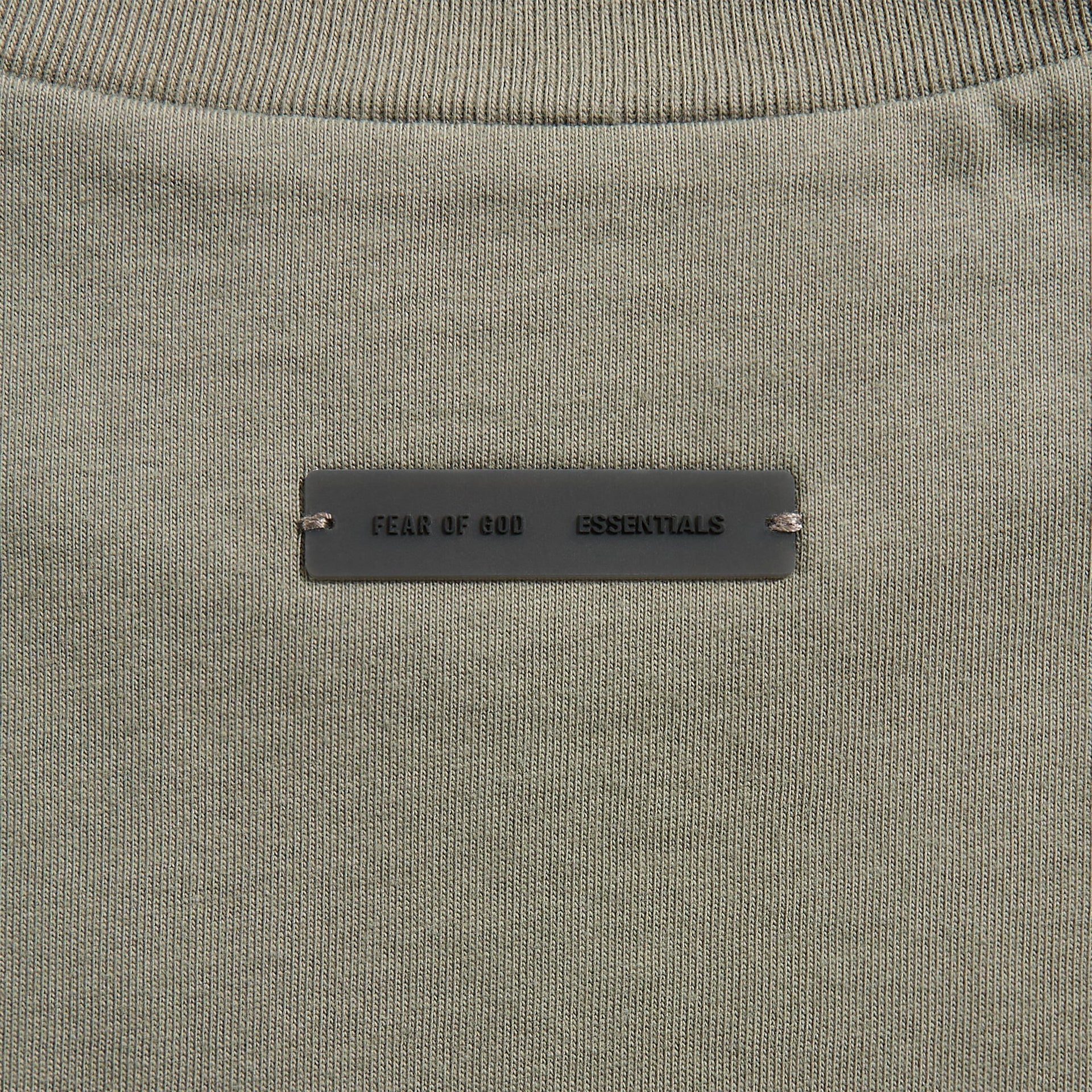 Essentials 90S Fit Tee in Moss