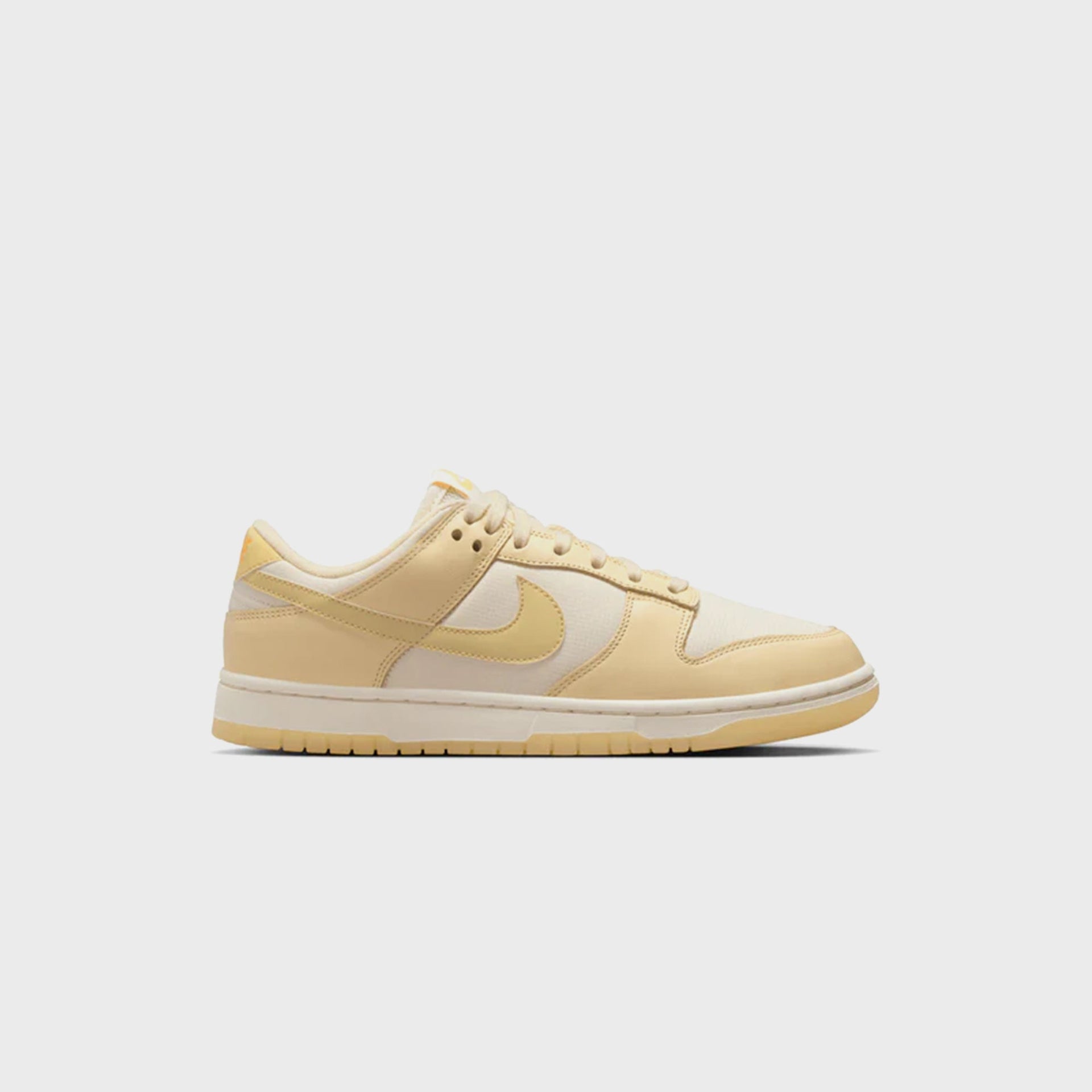 Nike Dunk Low - Muslin /Pale Ivory / Laser Orange / Team Gold