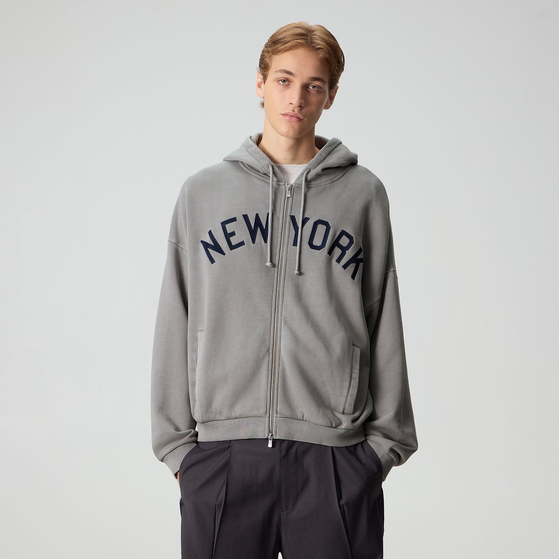 Kith for the New York Yankees Braxton Full Zip Hoodie - Statue