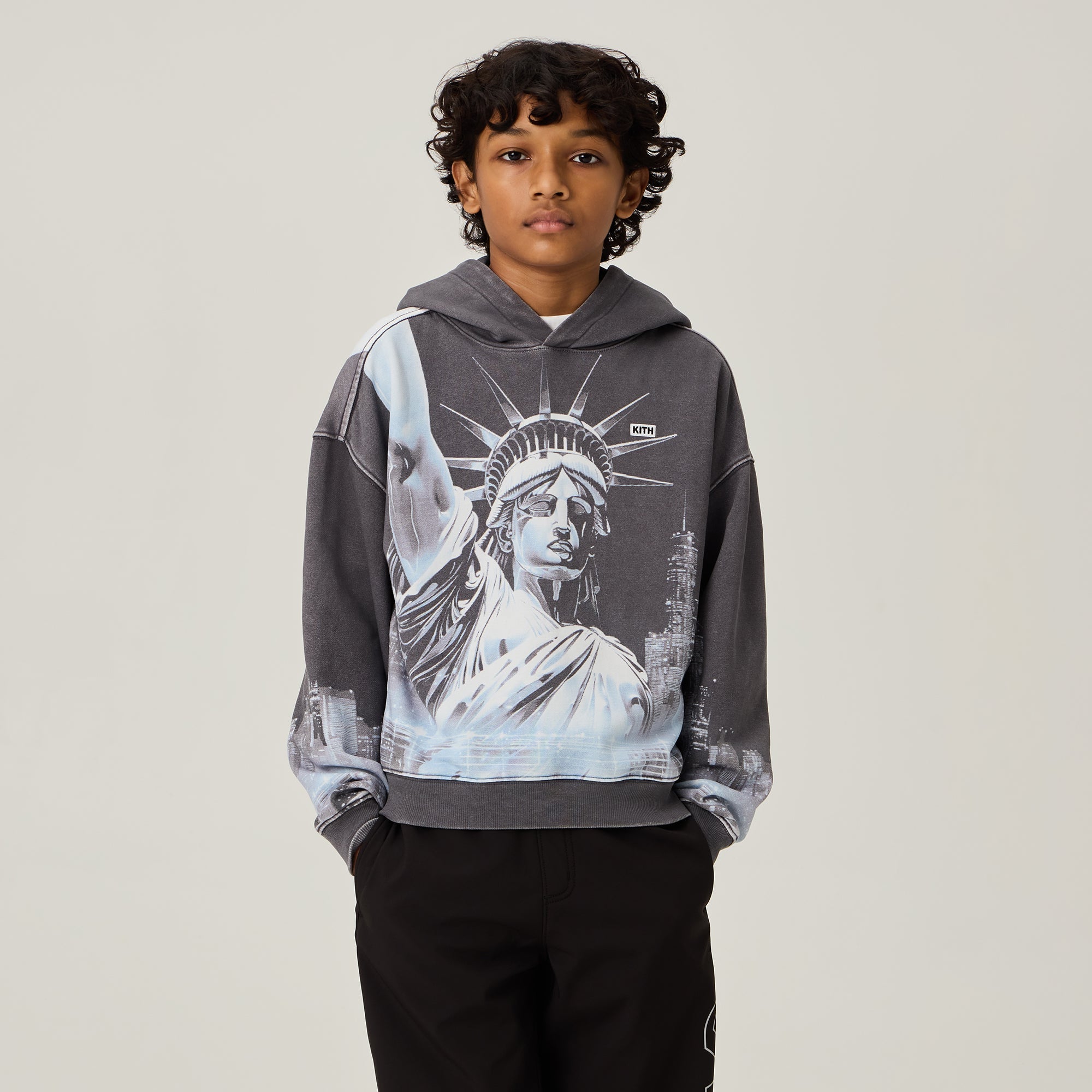 Kith Kids Statue of Liberty Hoodie - Black – Kith Europe