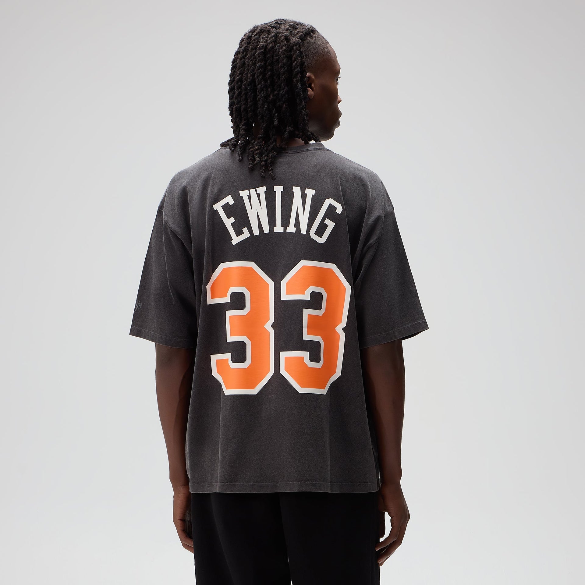 Kith for the New York Knicks Patrick Ewing Vintage Tee - Black