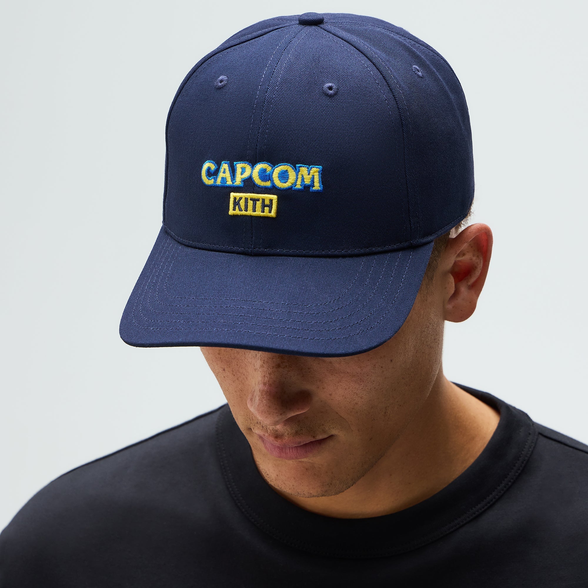 Kith Capcom キャップ Kith x Capcom Aaron Classic Cap Sandrift - FW25 - US
