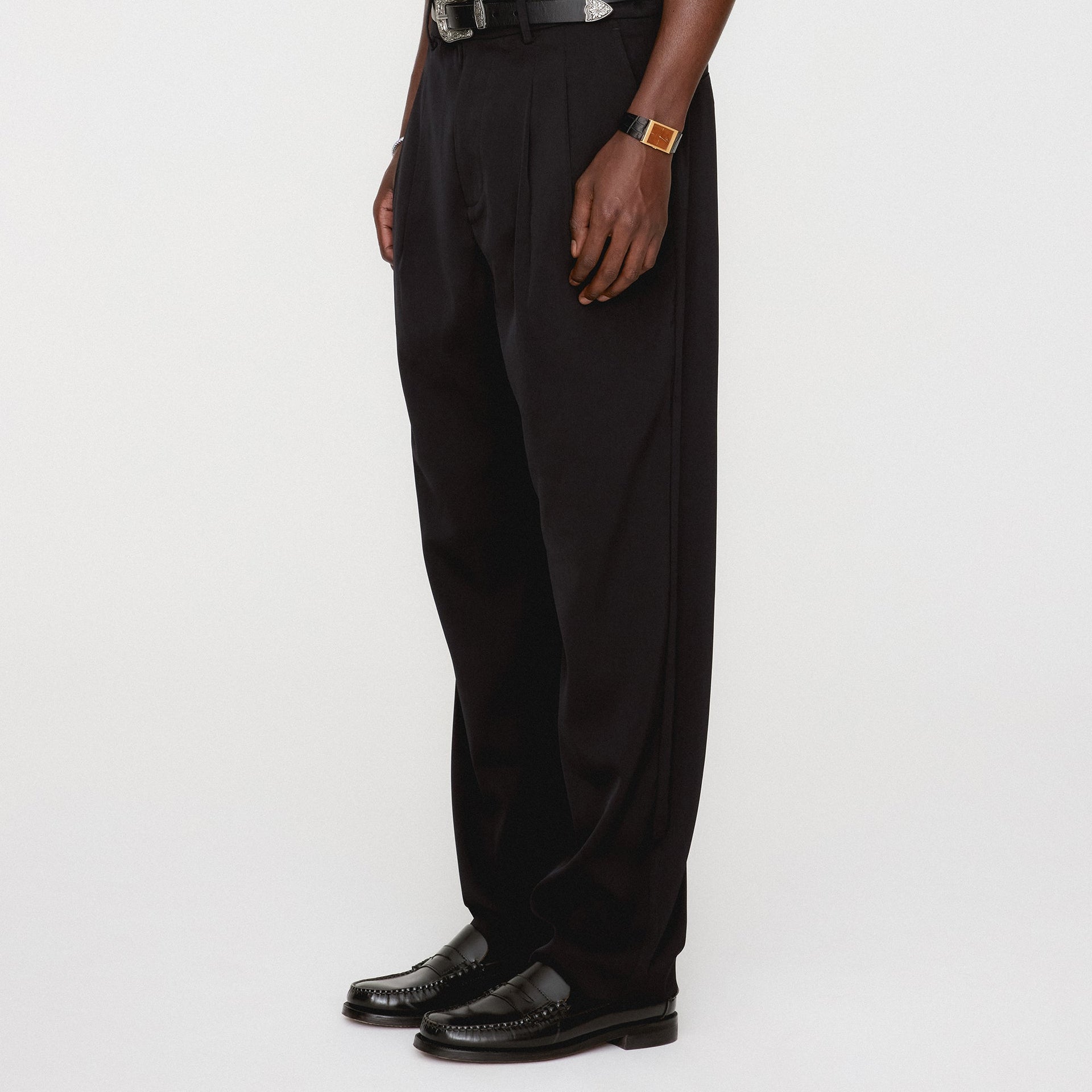 &Kin Kylan Pleated Trouser - Black PH