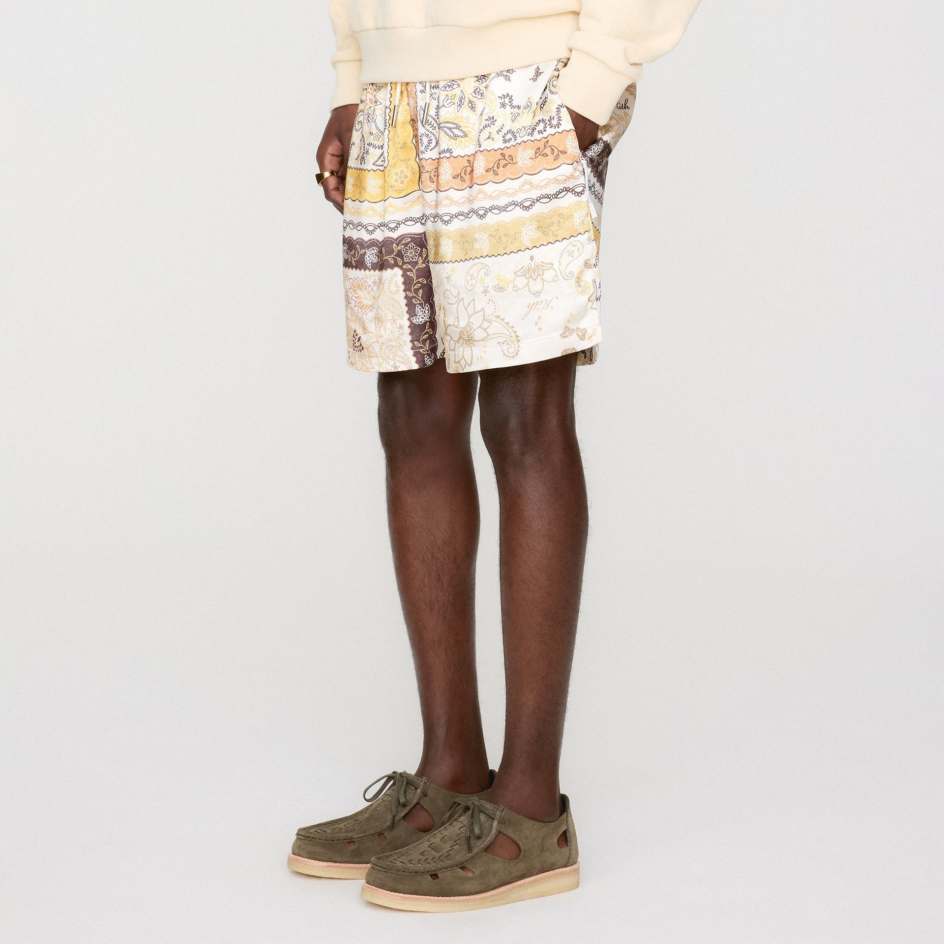 Kith Panelled Bandana Active Short - Sandrift PH