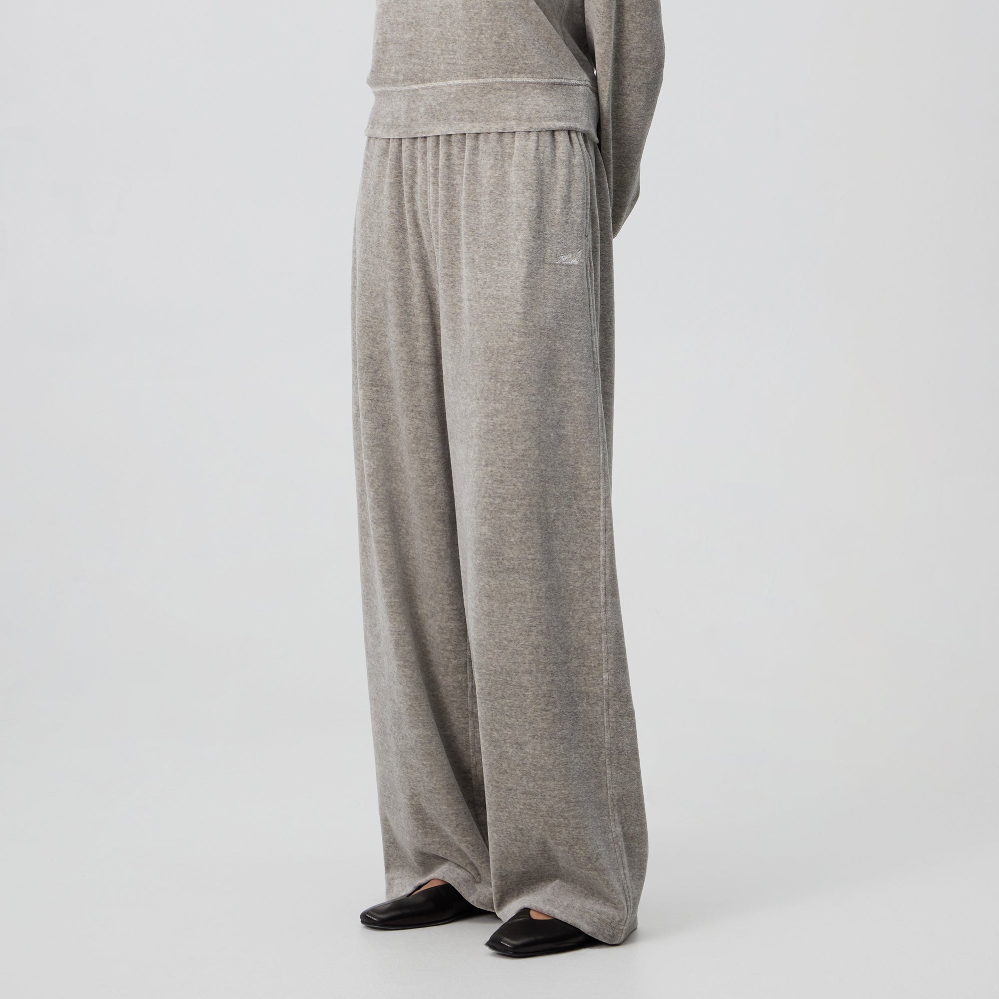 Kith Women Pants | Kith Europe