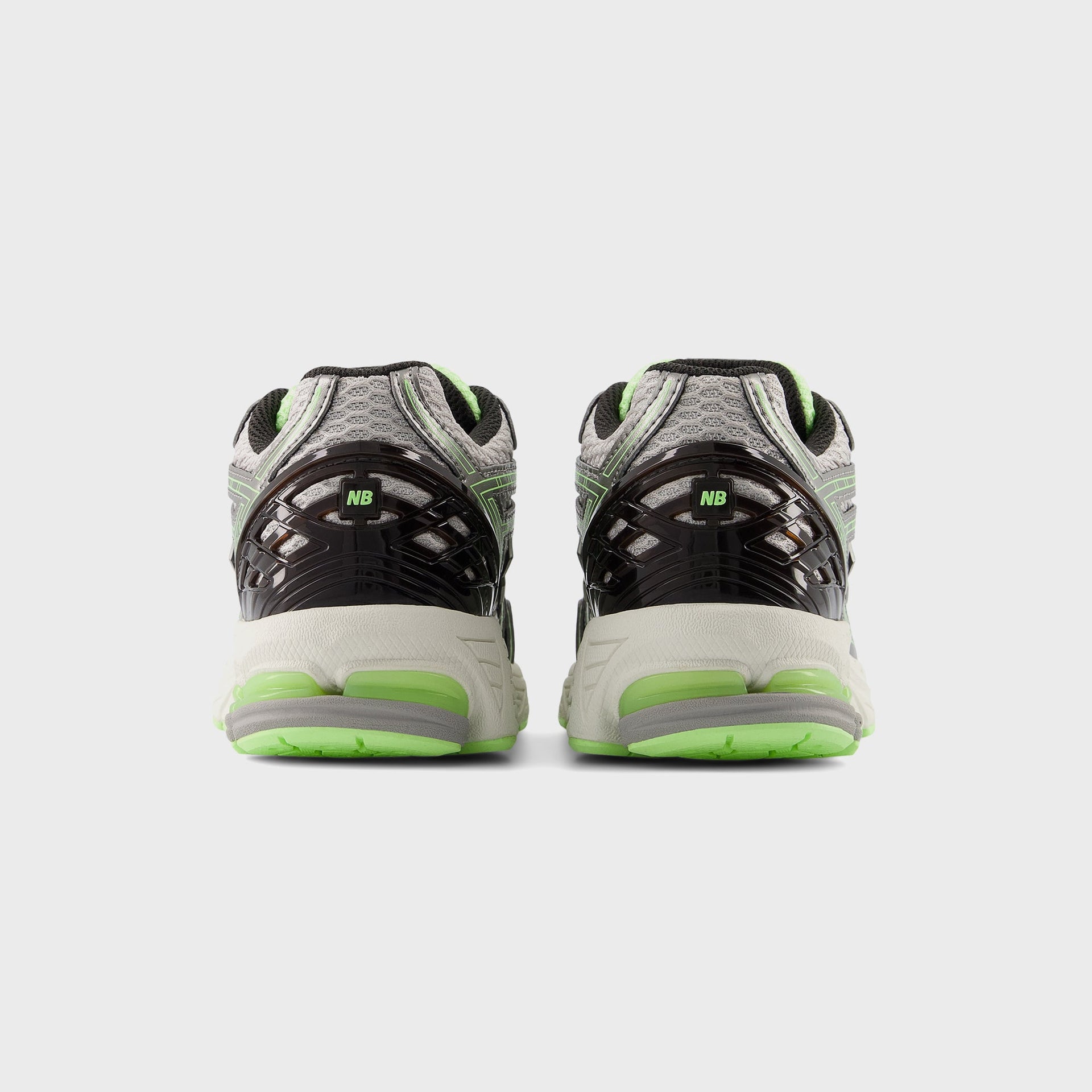 New Balance 1906R - Dark Silver Metallic