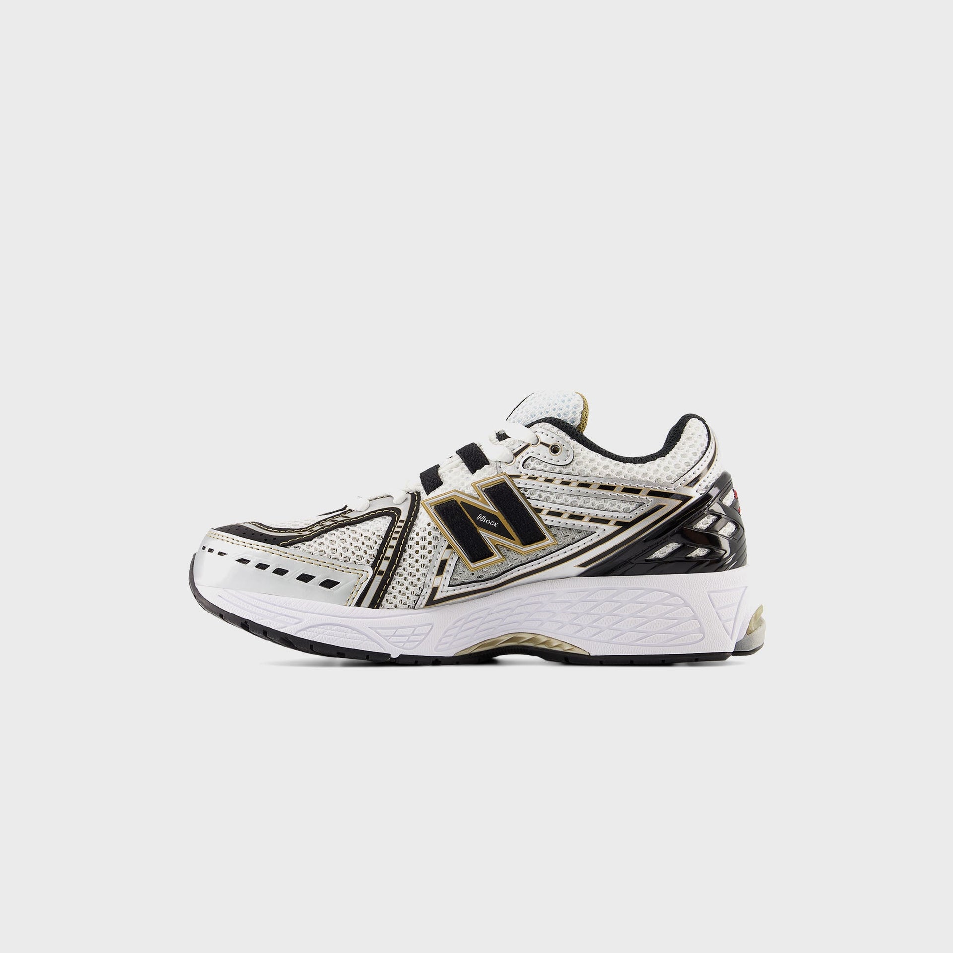New Balance GS 1906R - Silver Metallic / Gold Metallic