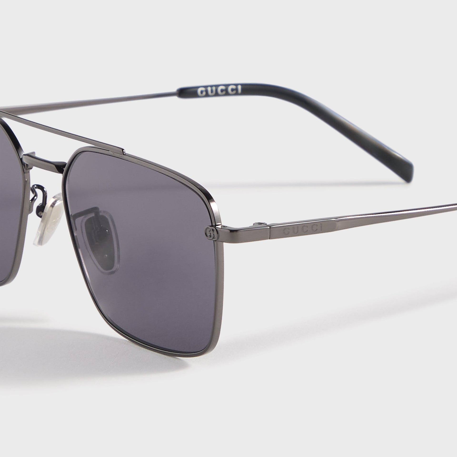Gucci GG Rectangular Sunglasses - Ruthenium / Violet