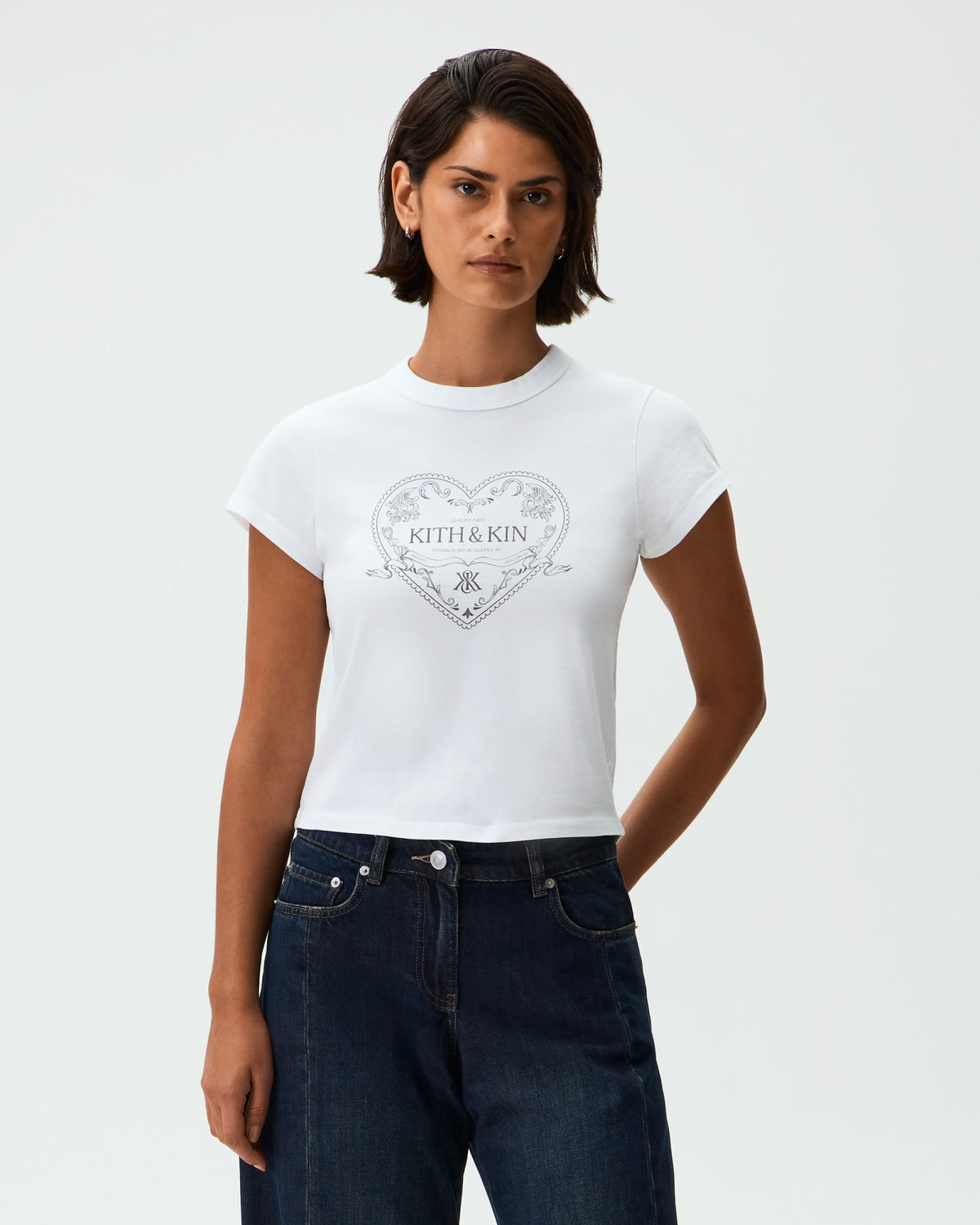 gid://shopify/MediaImage/46998409871636