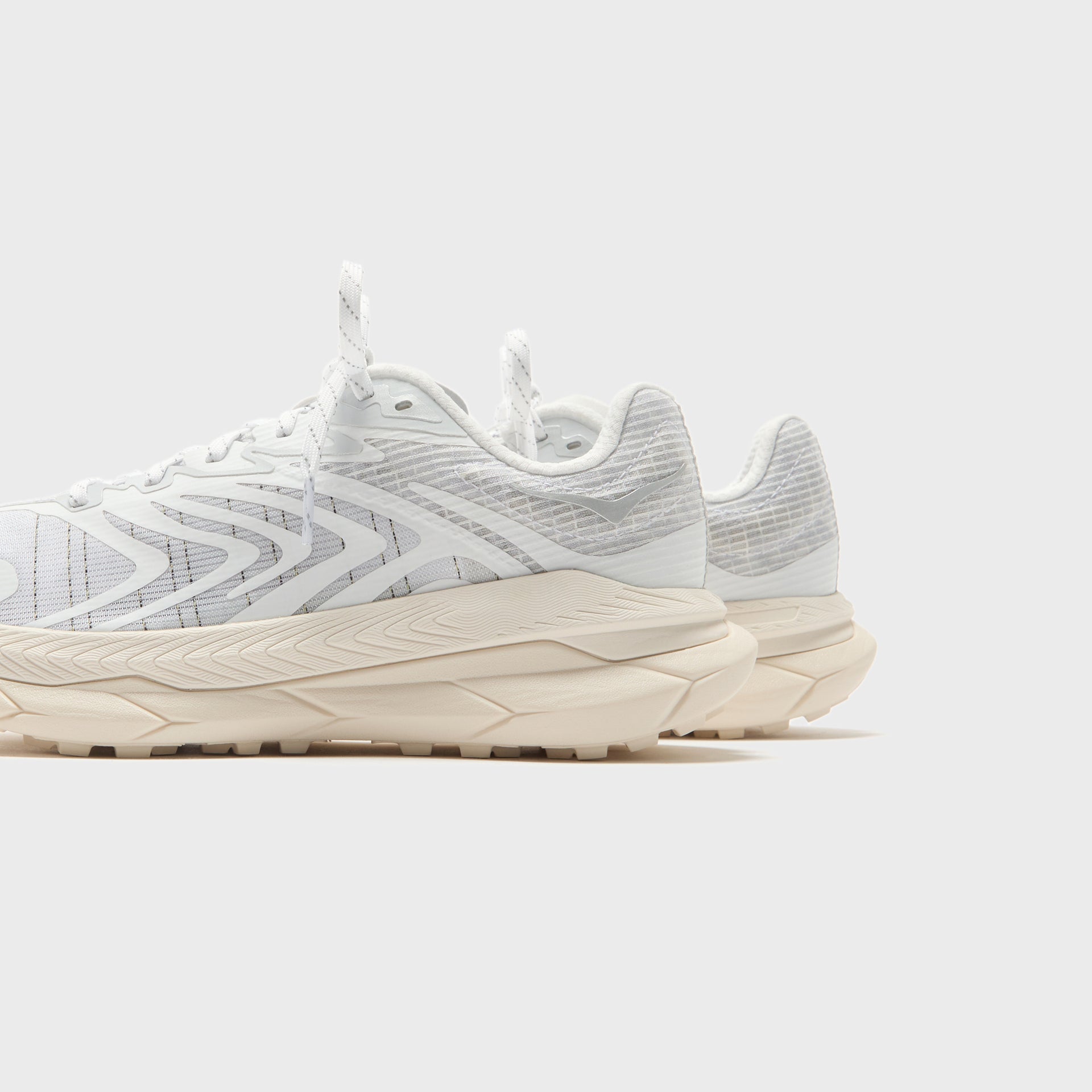 HOKA Tecton X2 TS - White / Cosmic Grey