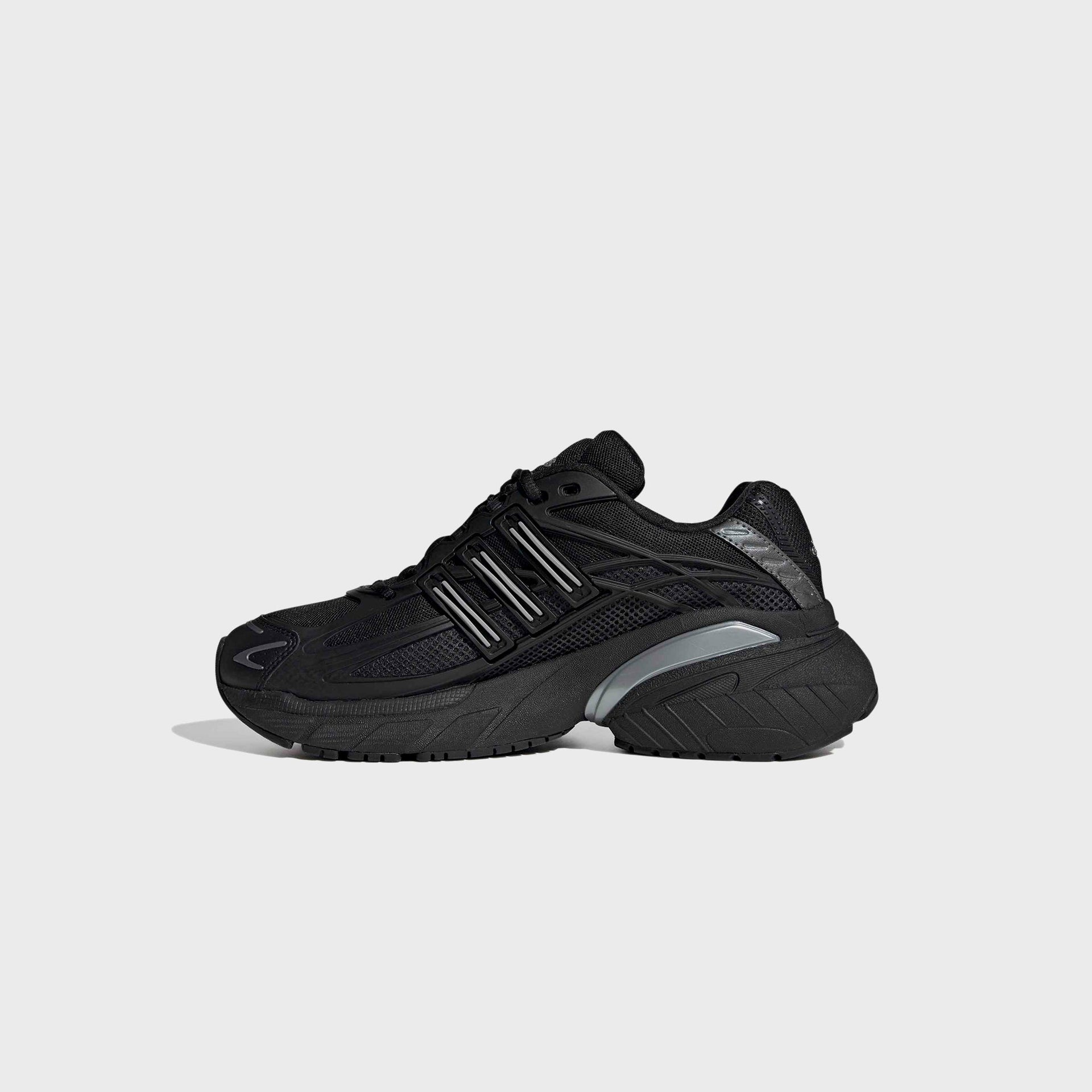 adidas Adistar XLG 2.0 - Core Black / Core Black / Silver Metallic