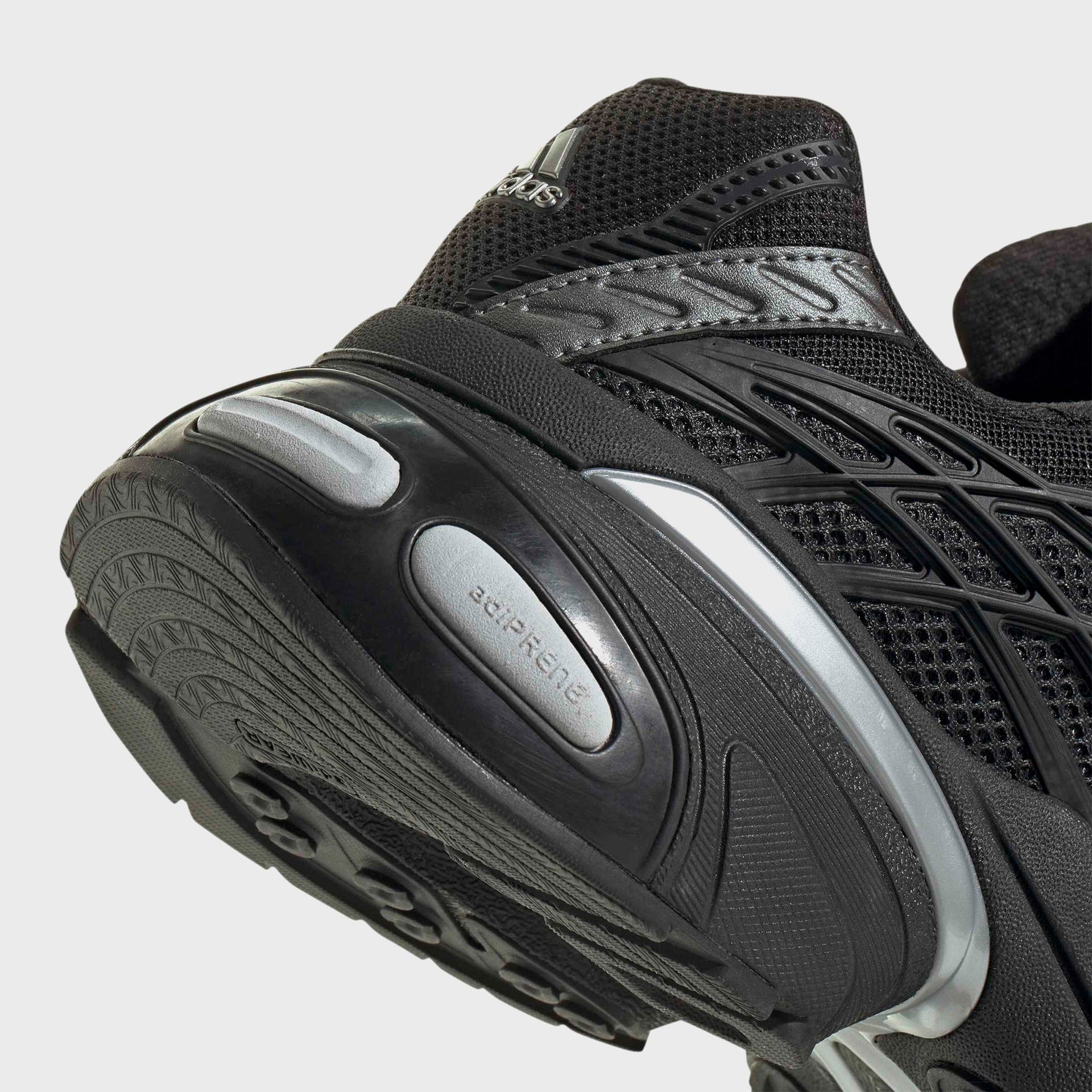 adidas Adistar XLG 2.0 - Core Black / Core Black / Silver Metallic