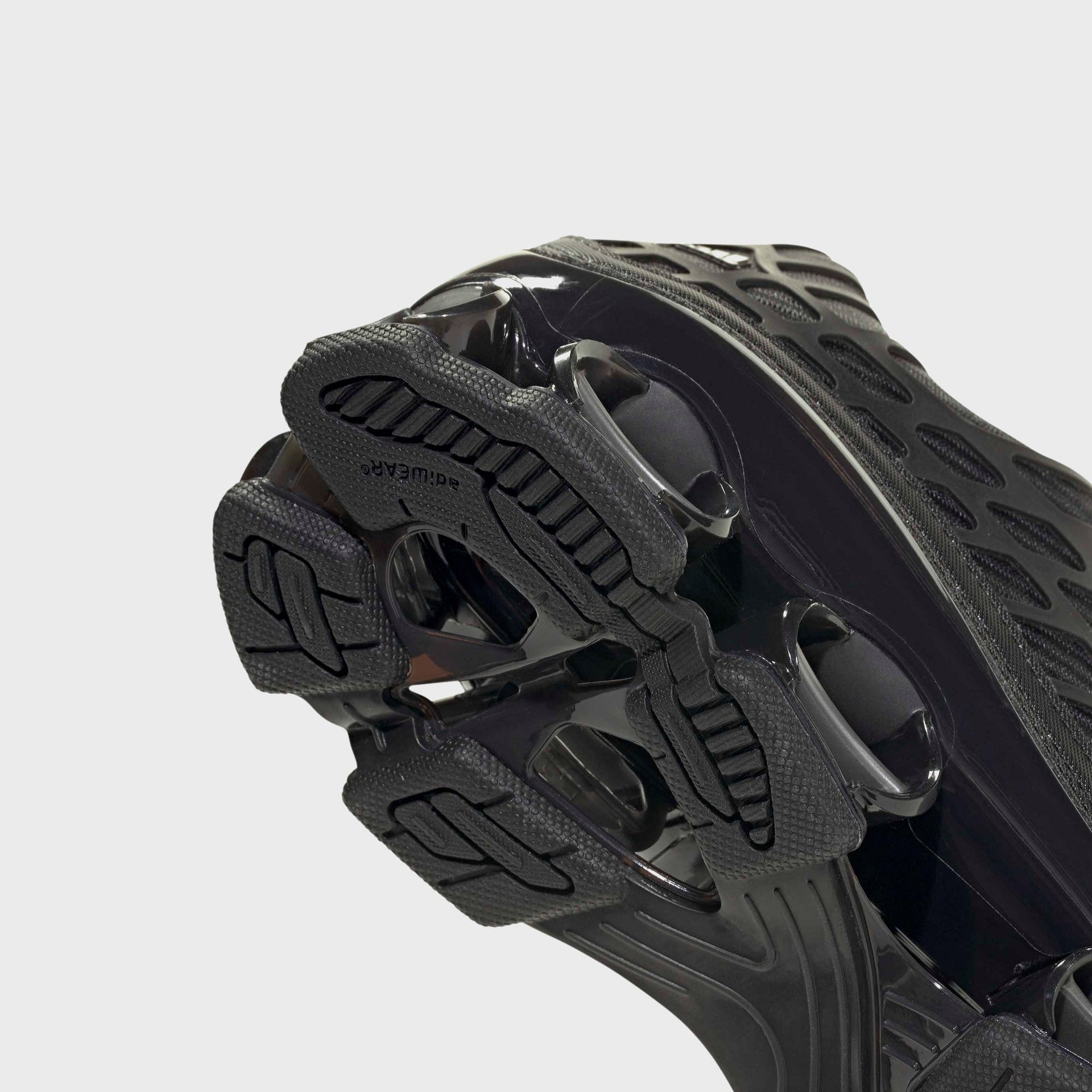 adidas Megaride F50 - Core Black / Iron Metallic