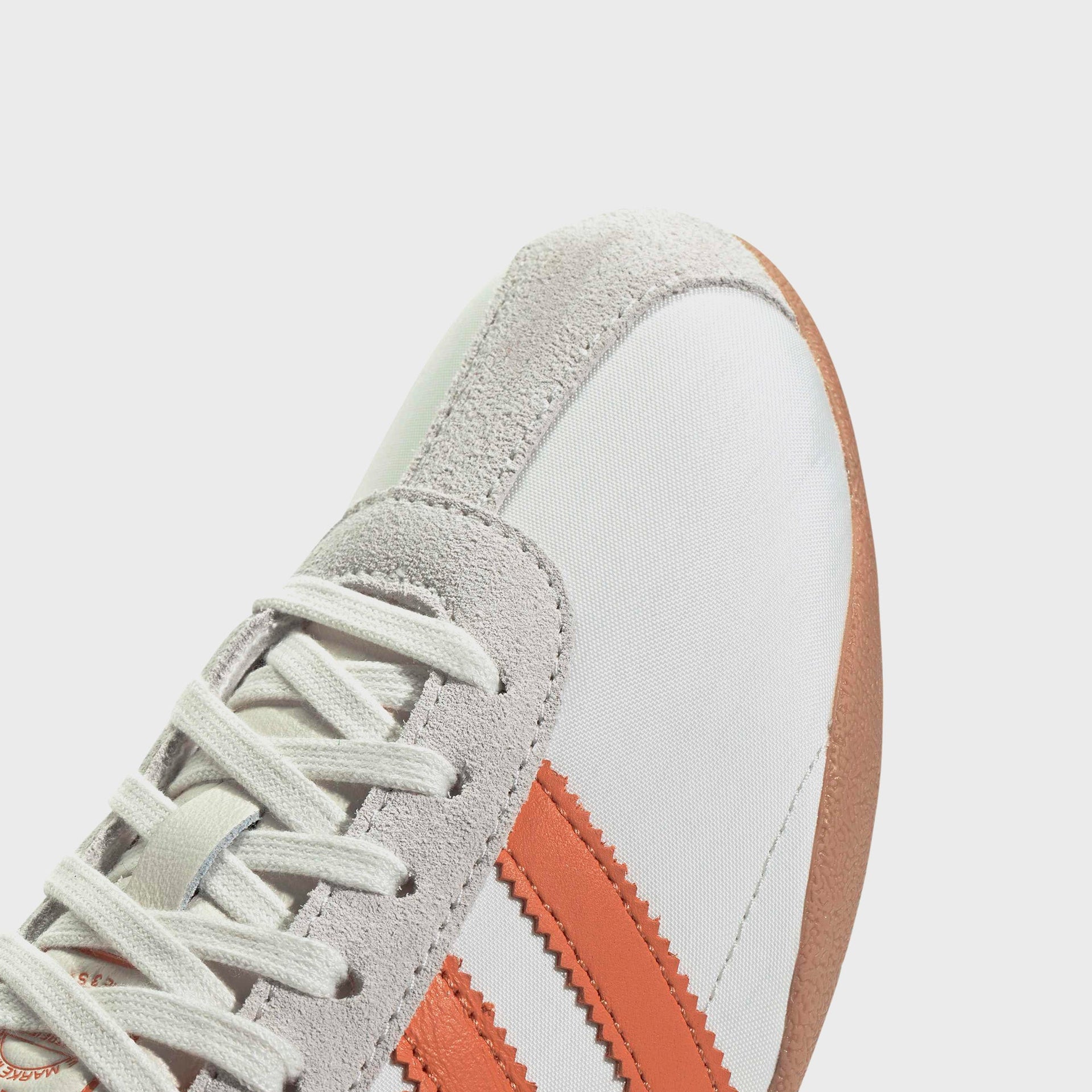 adidas WMNS Tokyo - Off White / Dusky Orange / Gold Metallic