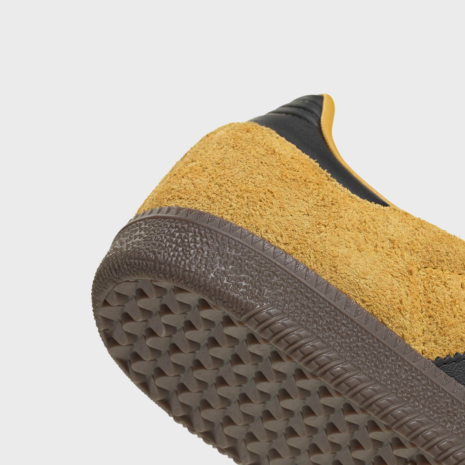 adidas Samba OG - Yellow / Core Black / Gum5