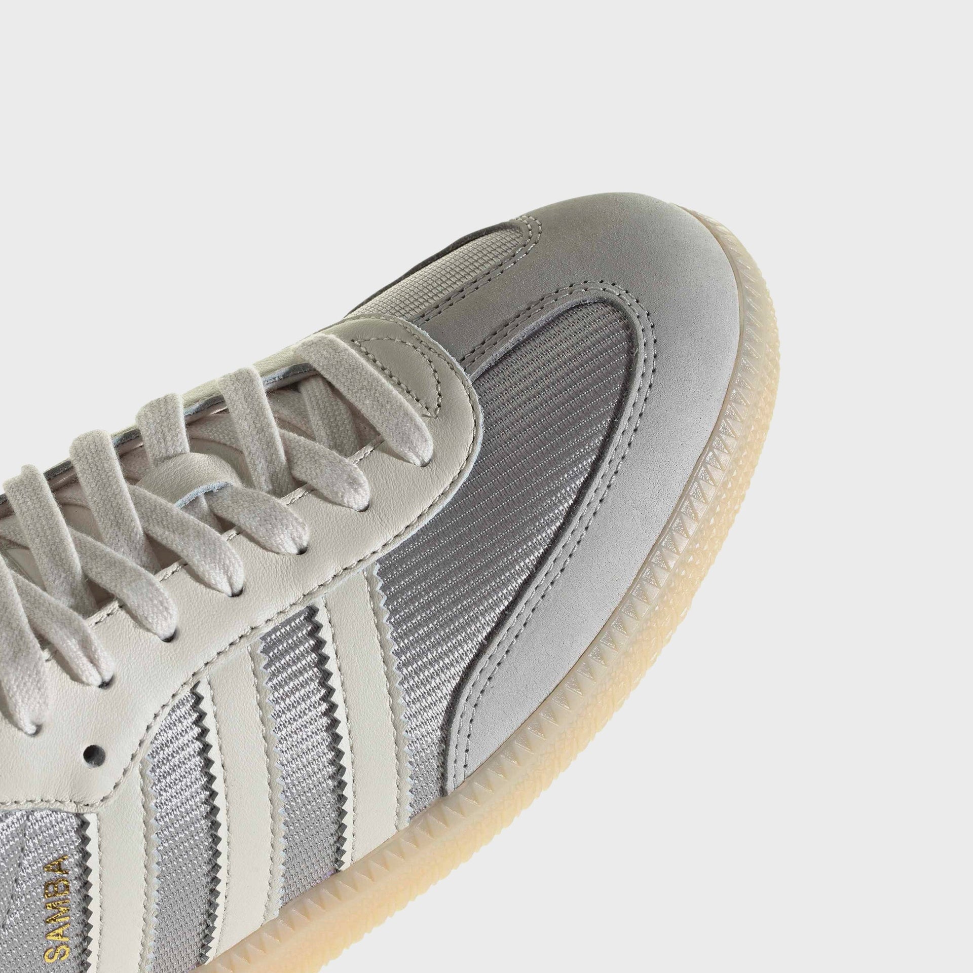 adidas Samba OG - Grey Two / Chalk White / Sand Strata Kith Europe adidas Samba OG - Grey Two / Chalk White / Sand Strata Kith Europe