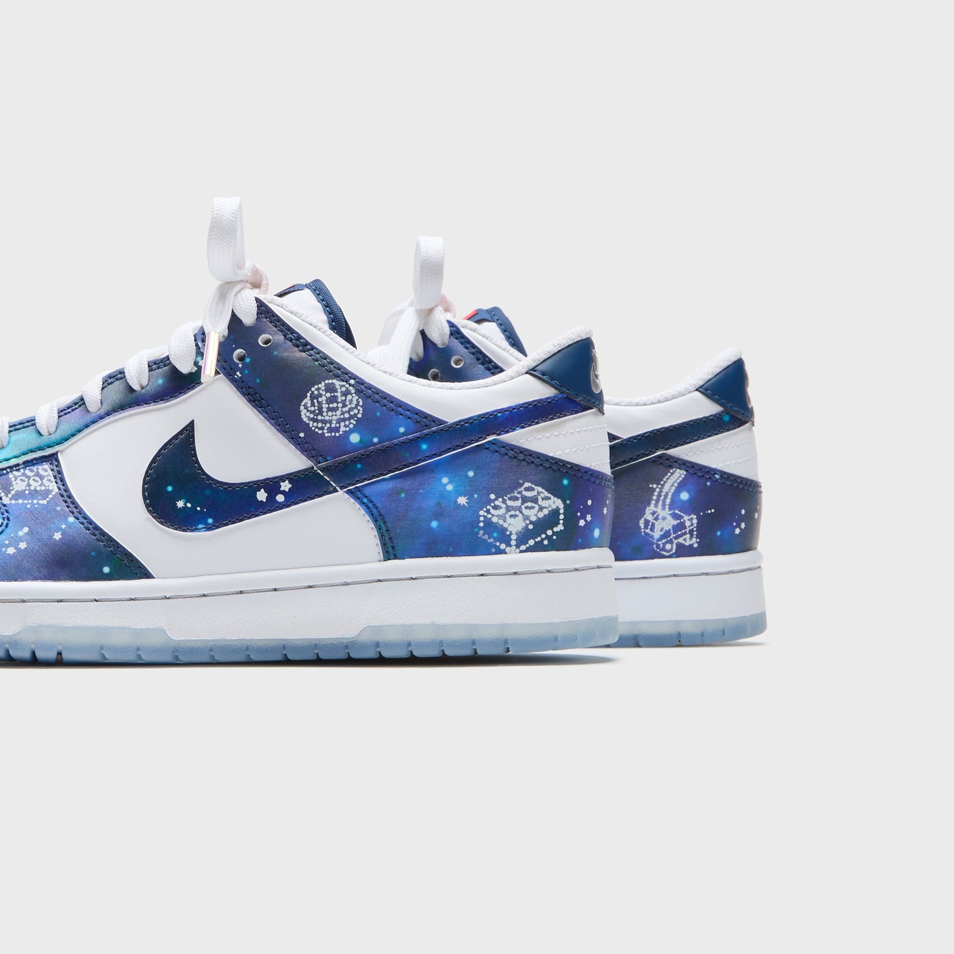 Nike x LEGO® Collection GS Dunk Low - White / Multi-Color / Brave Blue