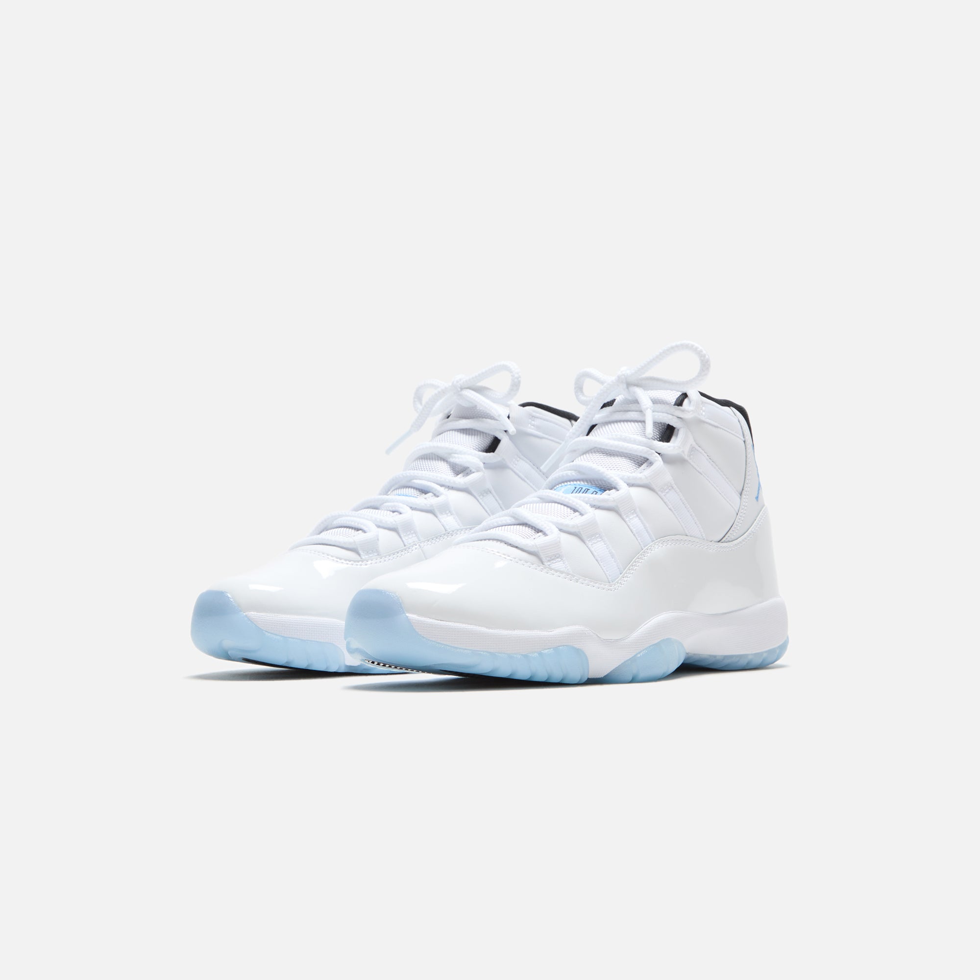 baby blue retro 11
