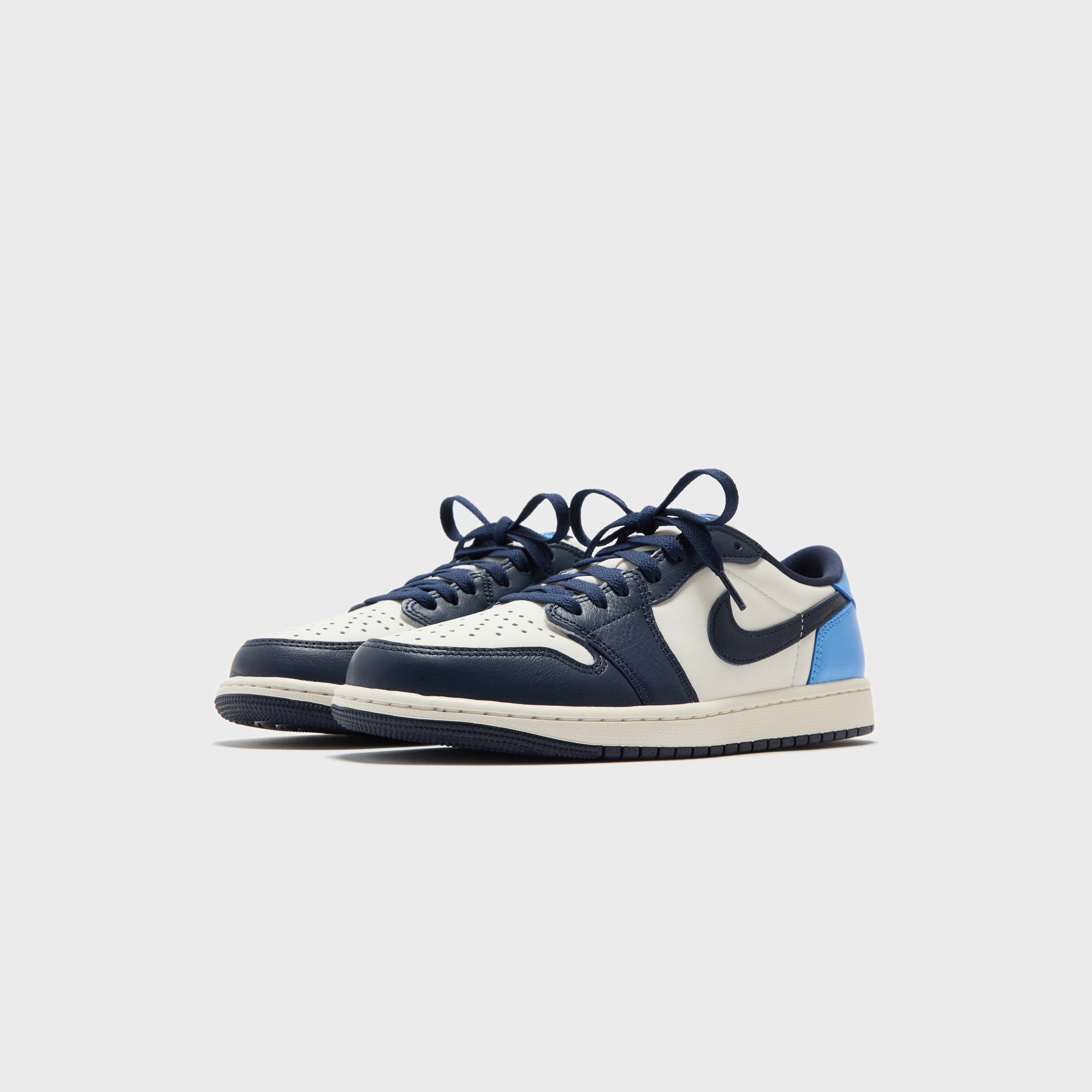 靴 Nike Air Jordan 1 retro low og obsidian Nike Air Jordan 1 Retro Low OG - Obsidian / University Blue