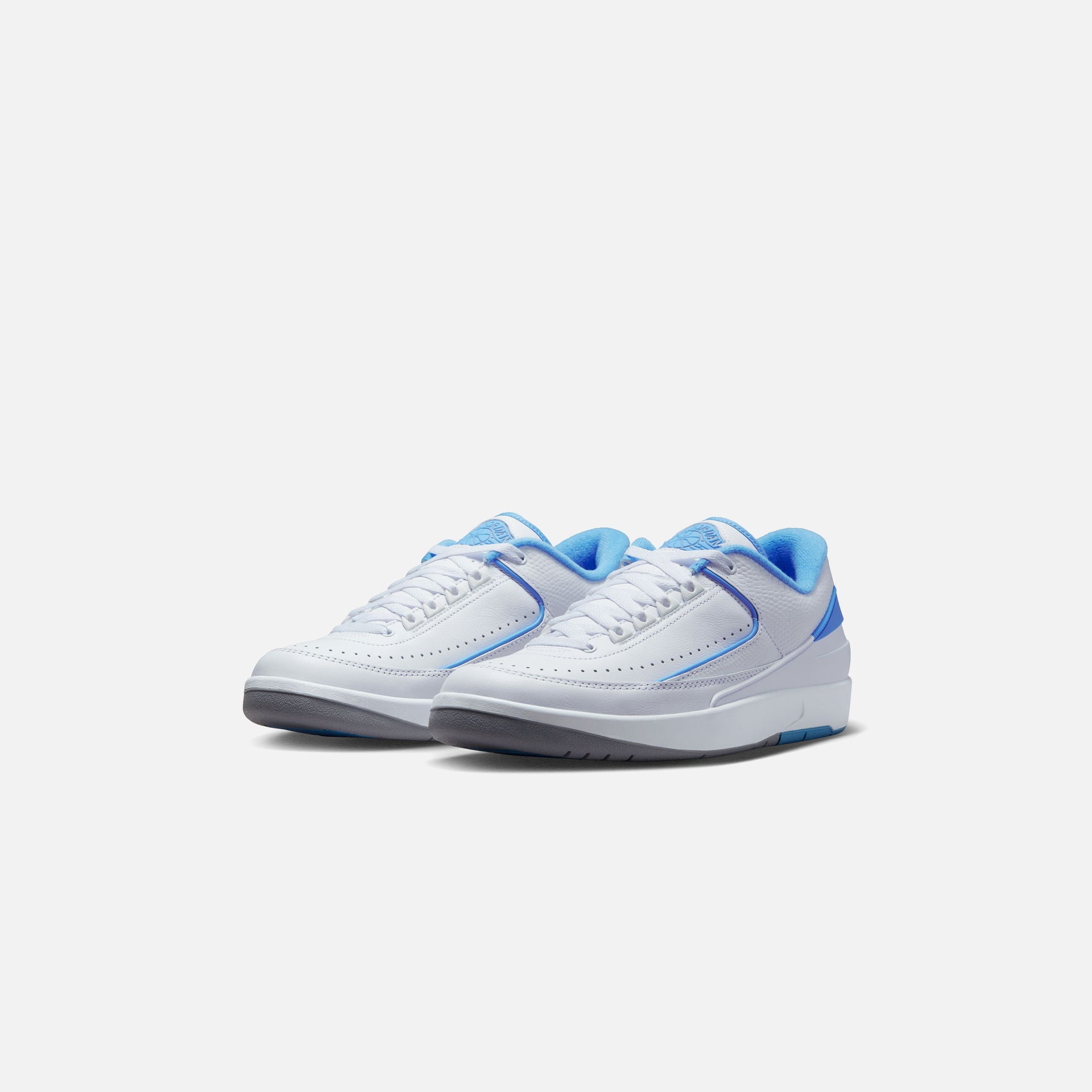 Jordan Air Jordan 2 Retro Low - White  / University Blue / Cement Grey