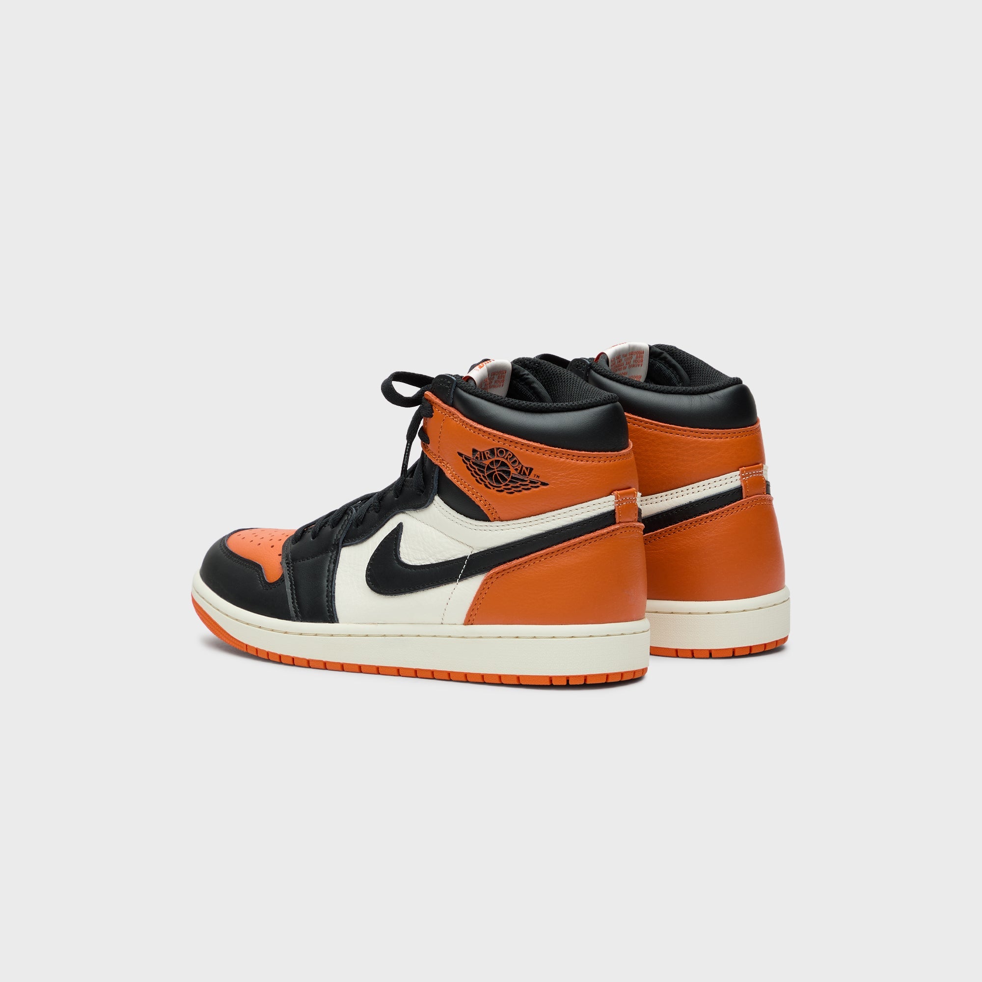 Jordan Air Jordan 1 High OG - Black / Sail / Starfish – Kith Europe