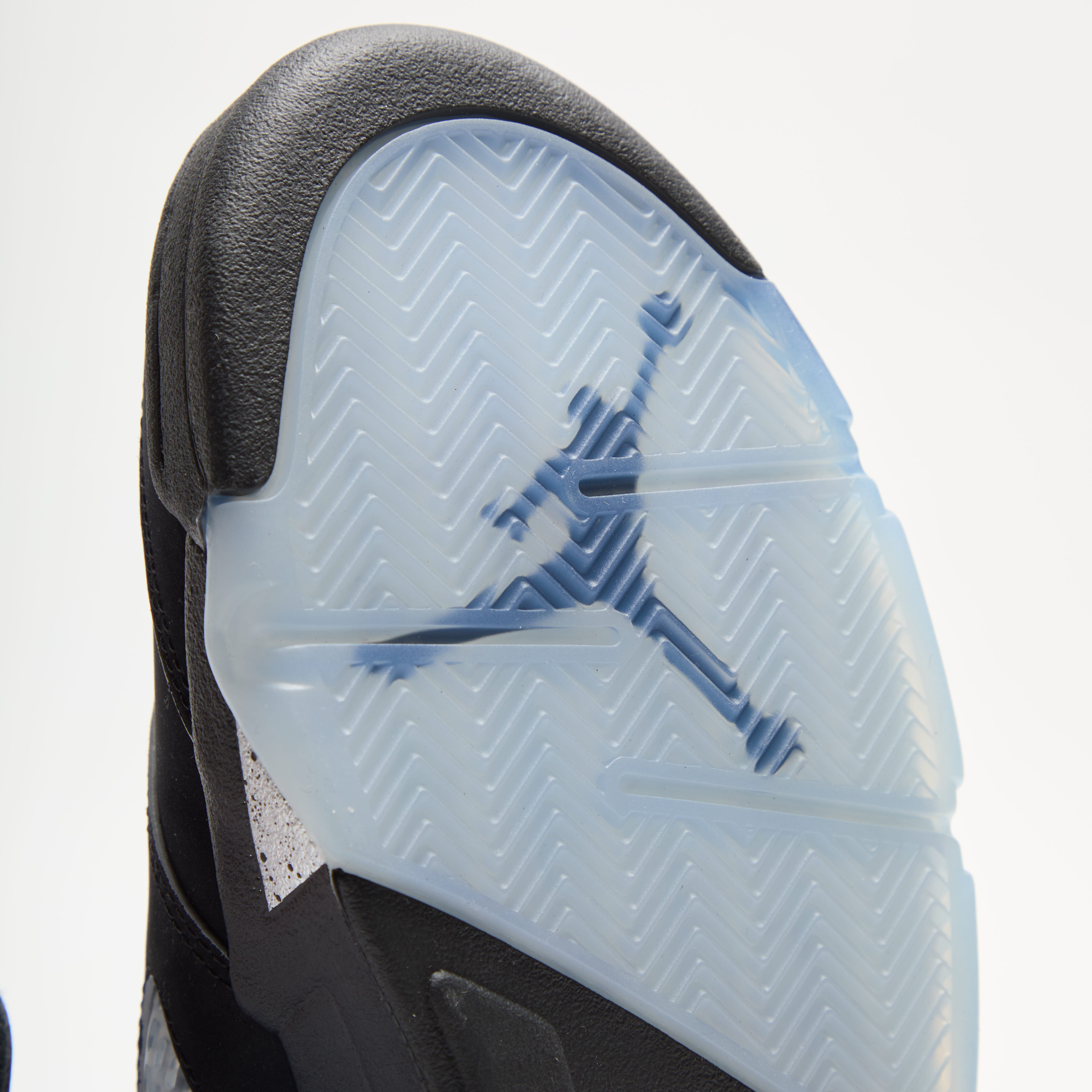 シューズ(男性用) Nike Air Jordan 5 Retro OG Reimagined Jordan 5 Retro OG Black Metallic Reimagined for Sale