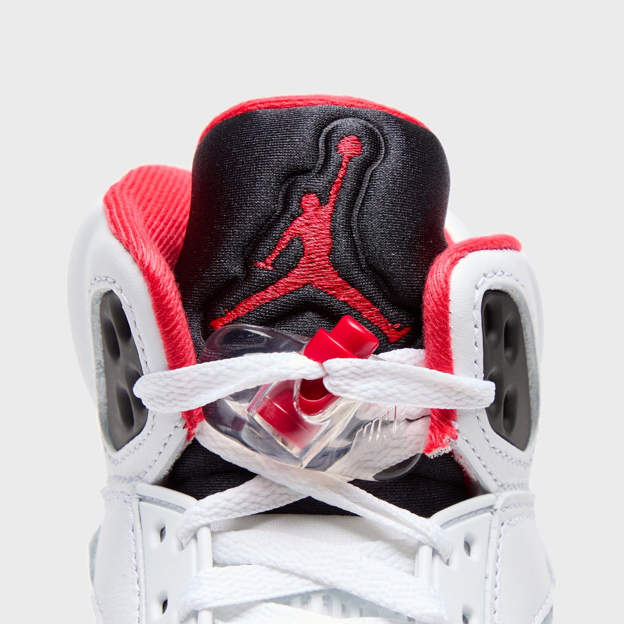 Nike Air Jordan 5 Retro ホワイト/ファイヤーレッド 10 Nike Air Jordan 5 Retro ホワイト/ファイヤーレッド 10 JORDAN BRAND