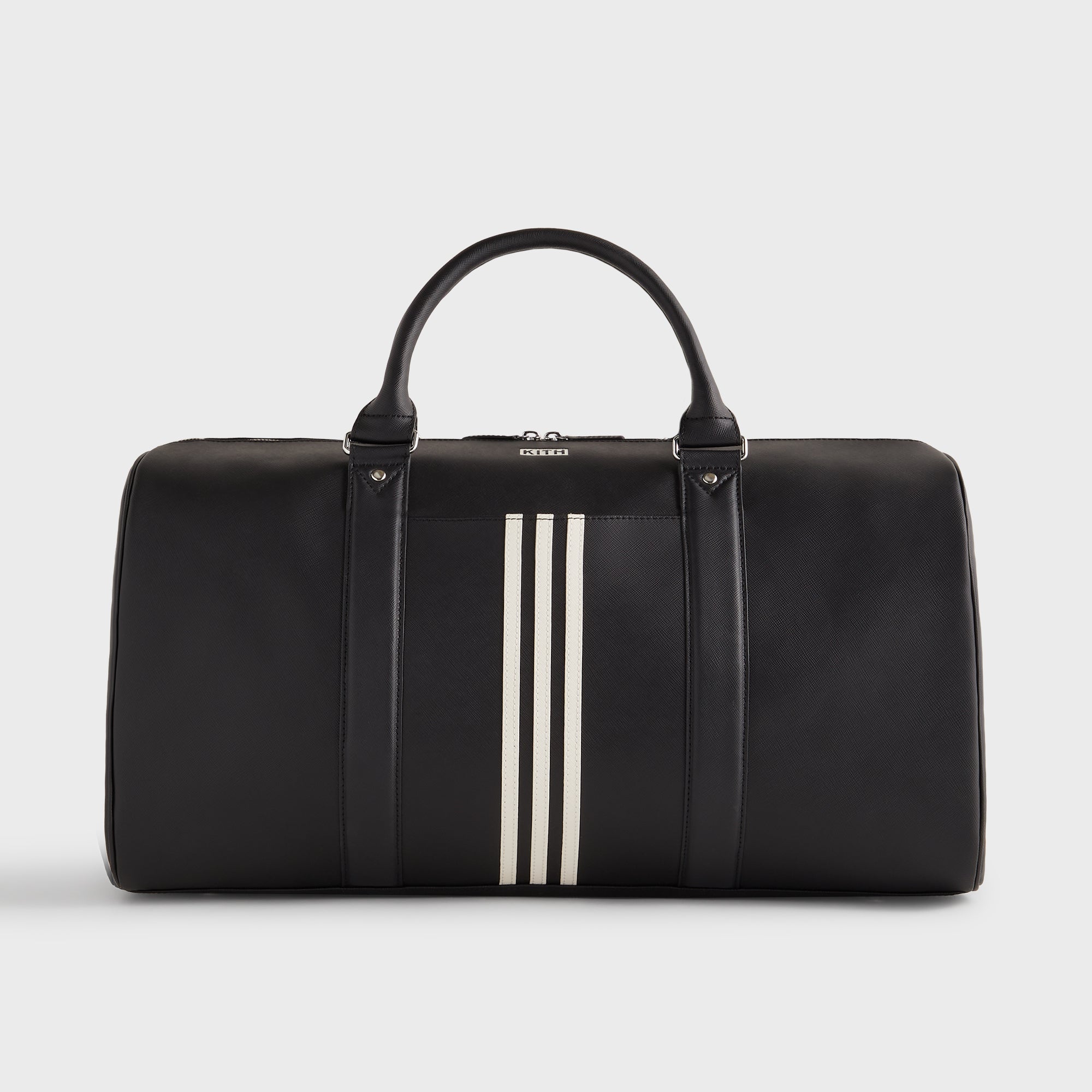 ★人気★ ADIDAS ORIGINALS classic duffel bag Black Get a modern-day classic with this adidas duffel bag. The